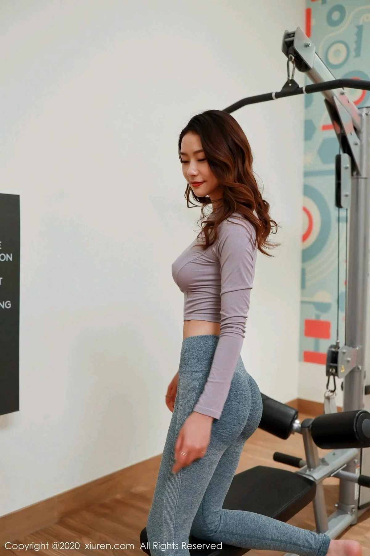 嫩模方子萱健身房主题私房浴室脱紧身运动服秀完美身材写真56P-第1章-图片2