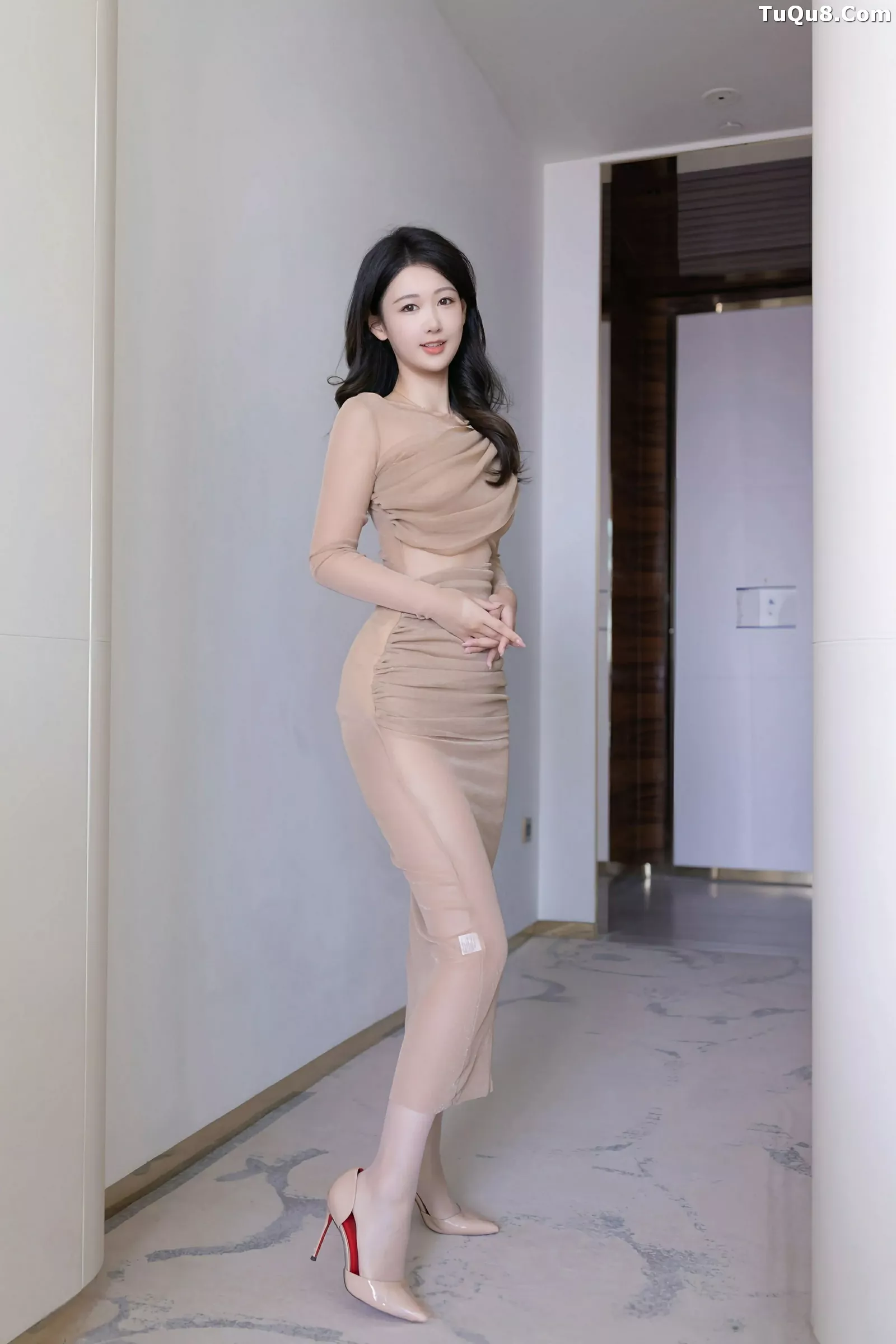 模特唐安琪性感肉色连衣裙配超薄肉丝秀曼妙身姿撩人诱惑写真81P-第1章-图片4