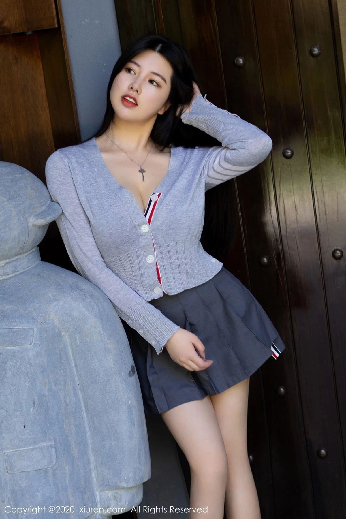 女神娜露Selena三亚旅拍私房性感黑色内衣配红色内裤完美诱惑写真50P-第1章-图片3