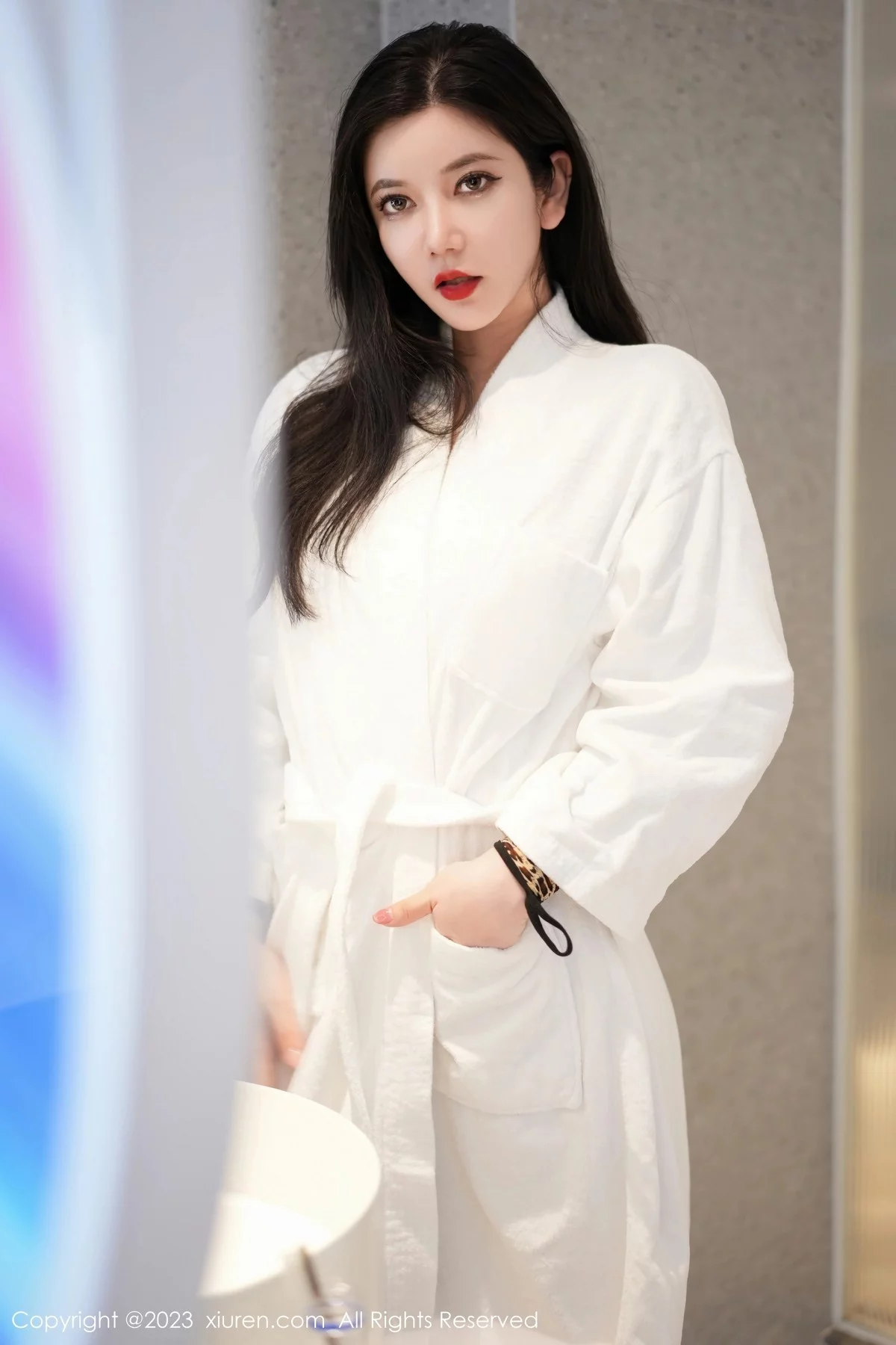 女神心妍小公主私房浴室性感豹纹情趣服饰秀浑圆翘臀诱惑写真52P-第1章-图片2