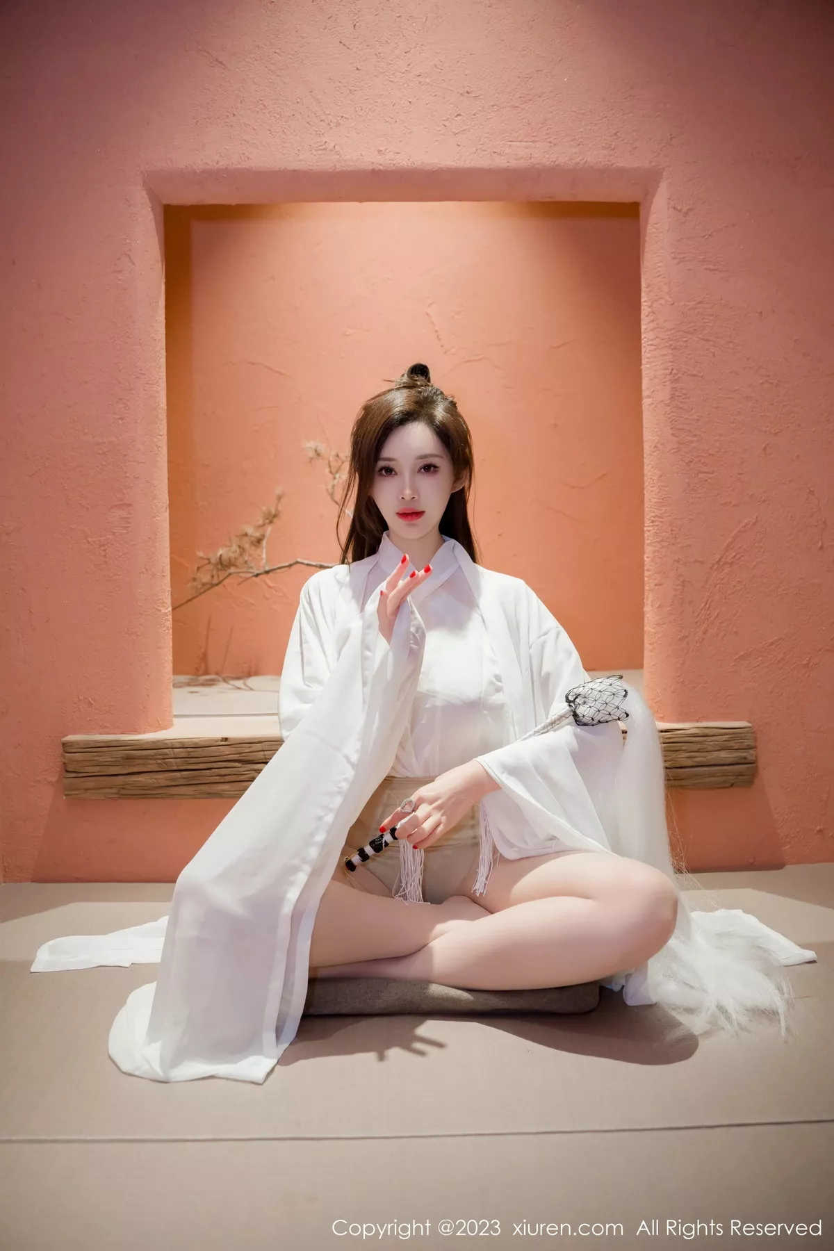 女神Carol周妍希仙姑造型白色道袍服配超薄肉丝秀美腿诱惑写真95P-第1章-图片1