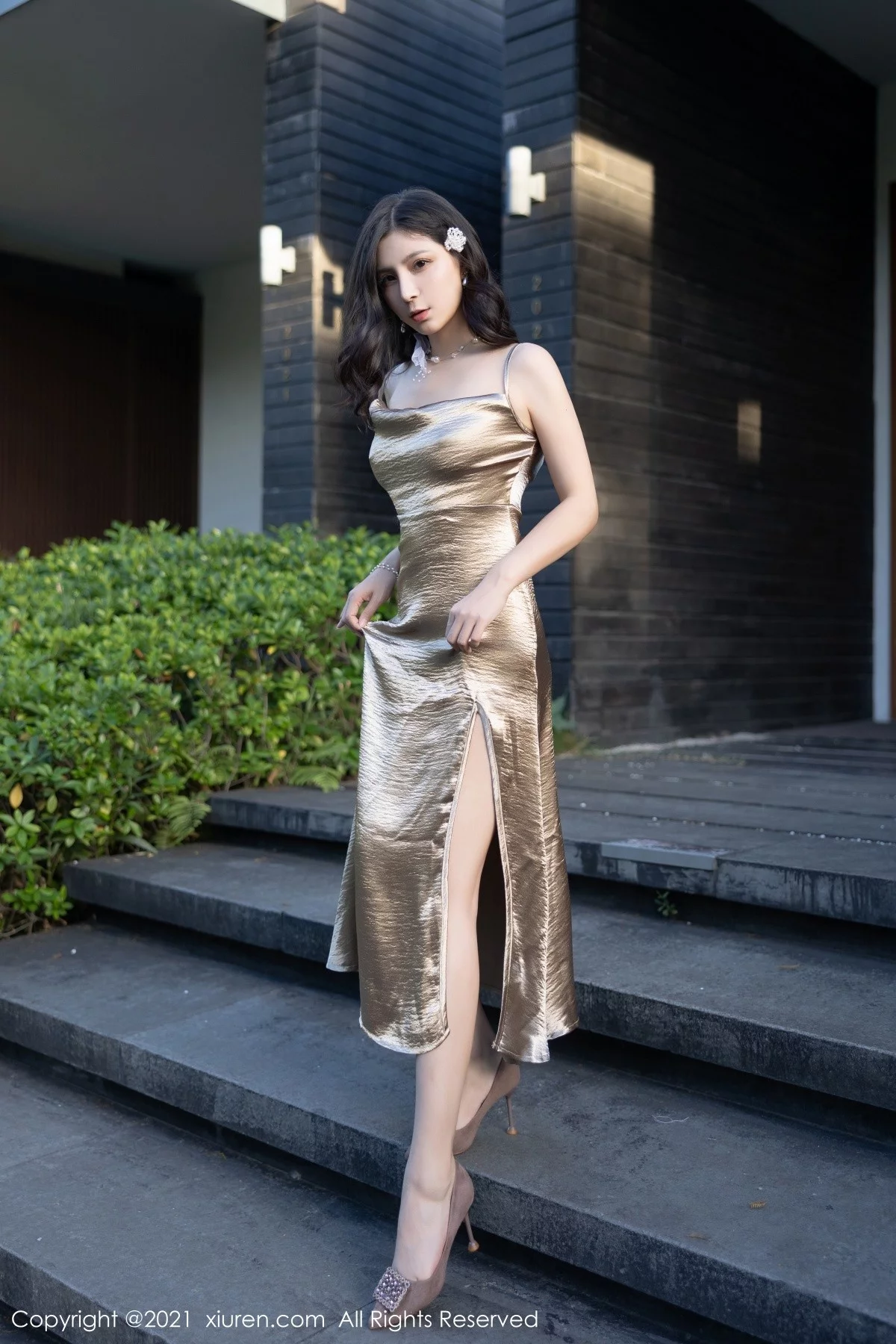 模特小蛮妖Yummy深圳旅拍百变情趣风服饰秀翘臀美腿诱惑写真83P-第1章-图片2