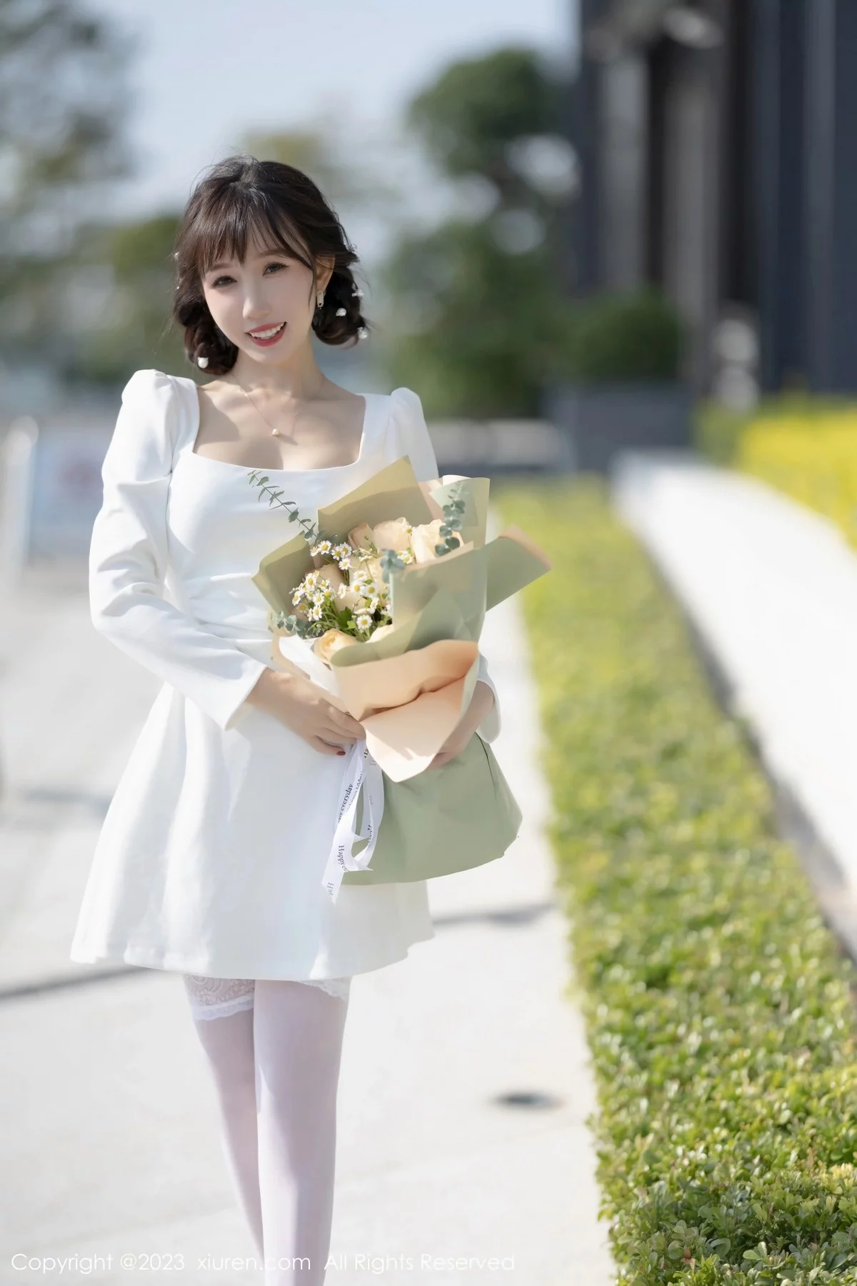 模特波巧酱私房露白色蕾丝内衣配白丝吊袜秀惹火身材诱惑写真71P-第1章-图片2