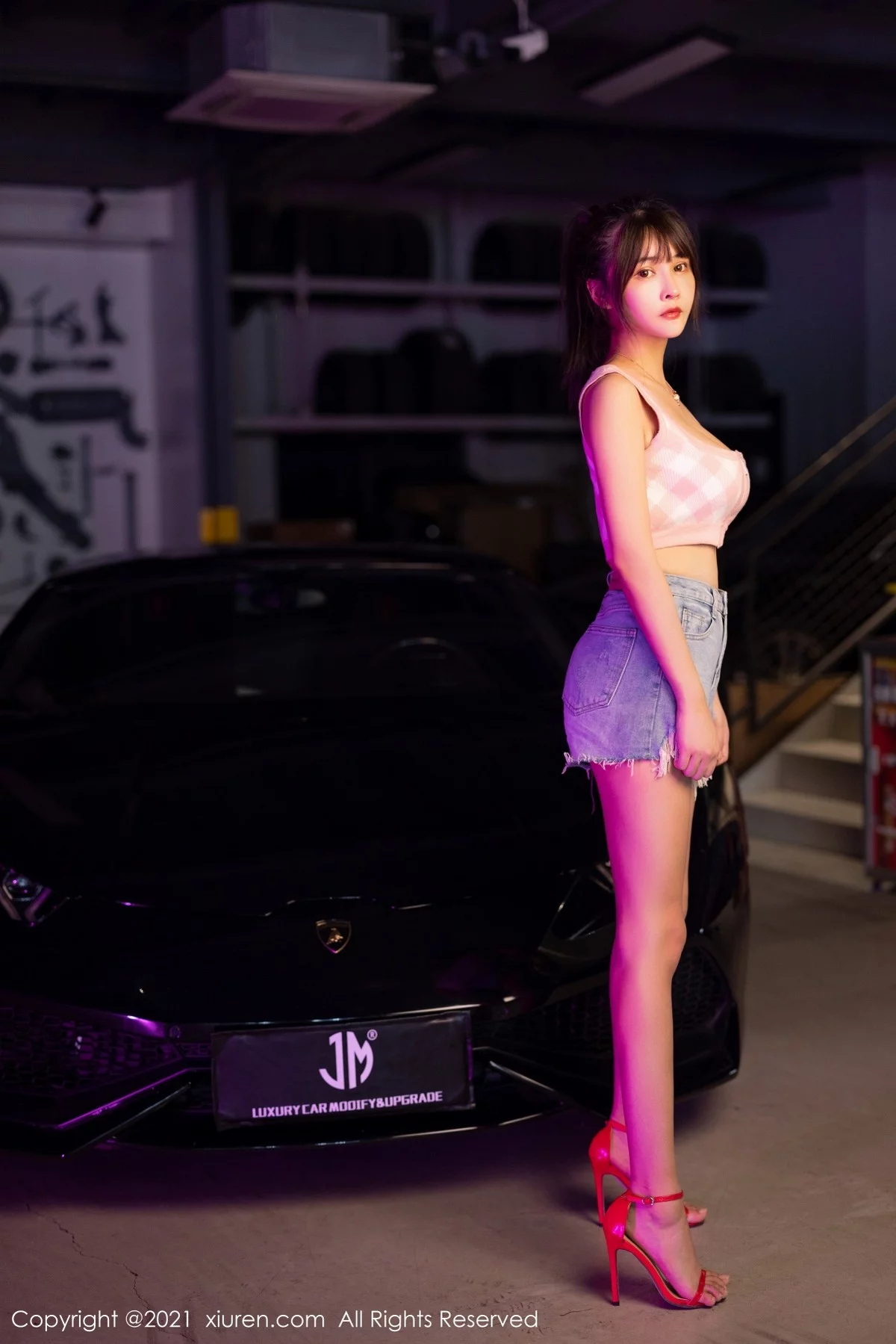 模特萌奈子香车与美人主题性感牛仔短裙秀迷人身材诱惑写真42P-第1章-图片1