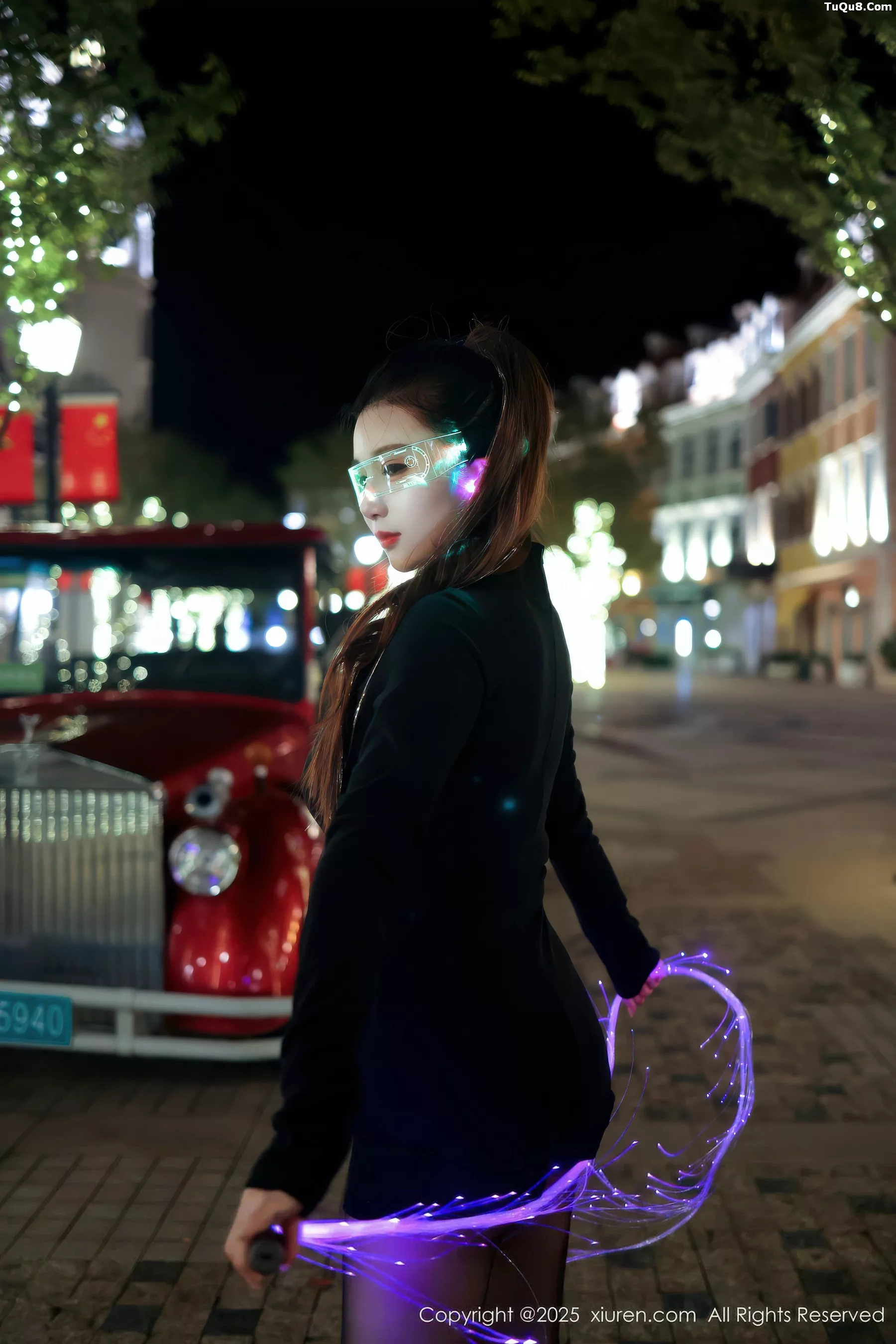 模特小肉肉咪性感黑色连衣短裙配超薄黑丝秀凹凸身材诱惑写真77P-第1章-图片4