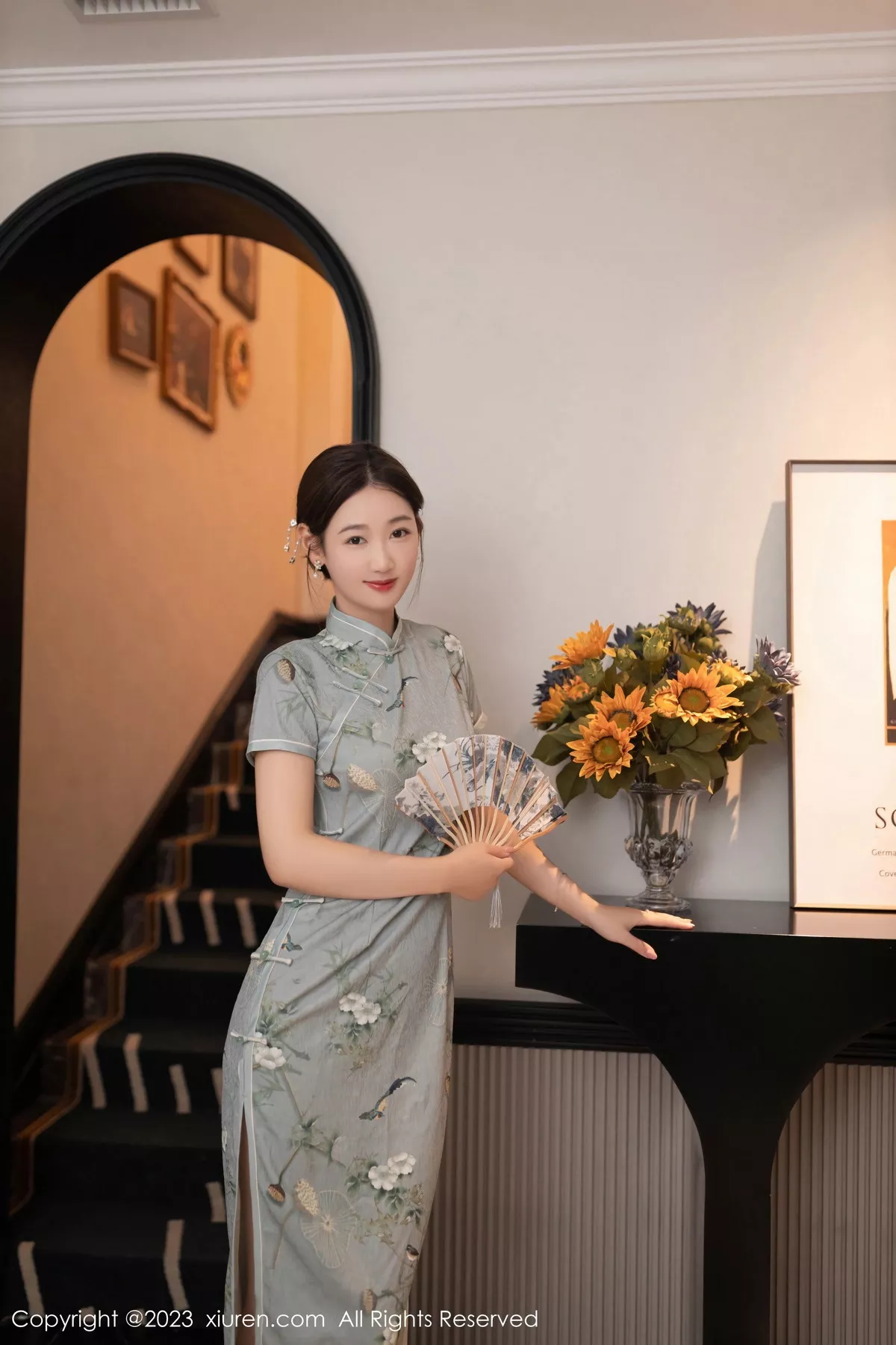 模特唐安琪私房浴室性感浅色内衣配原色丝袜秀曼妙身姿诱惑写真76P-第1章-图片1