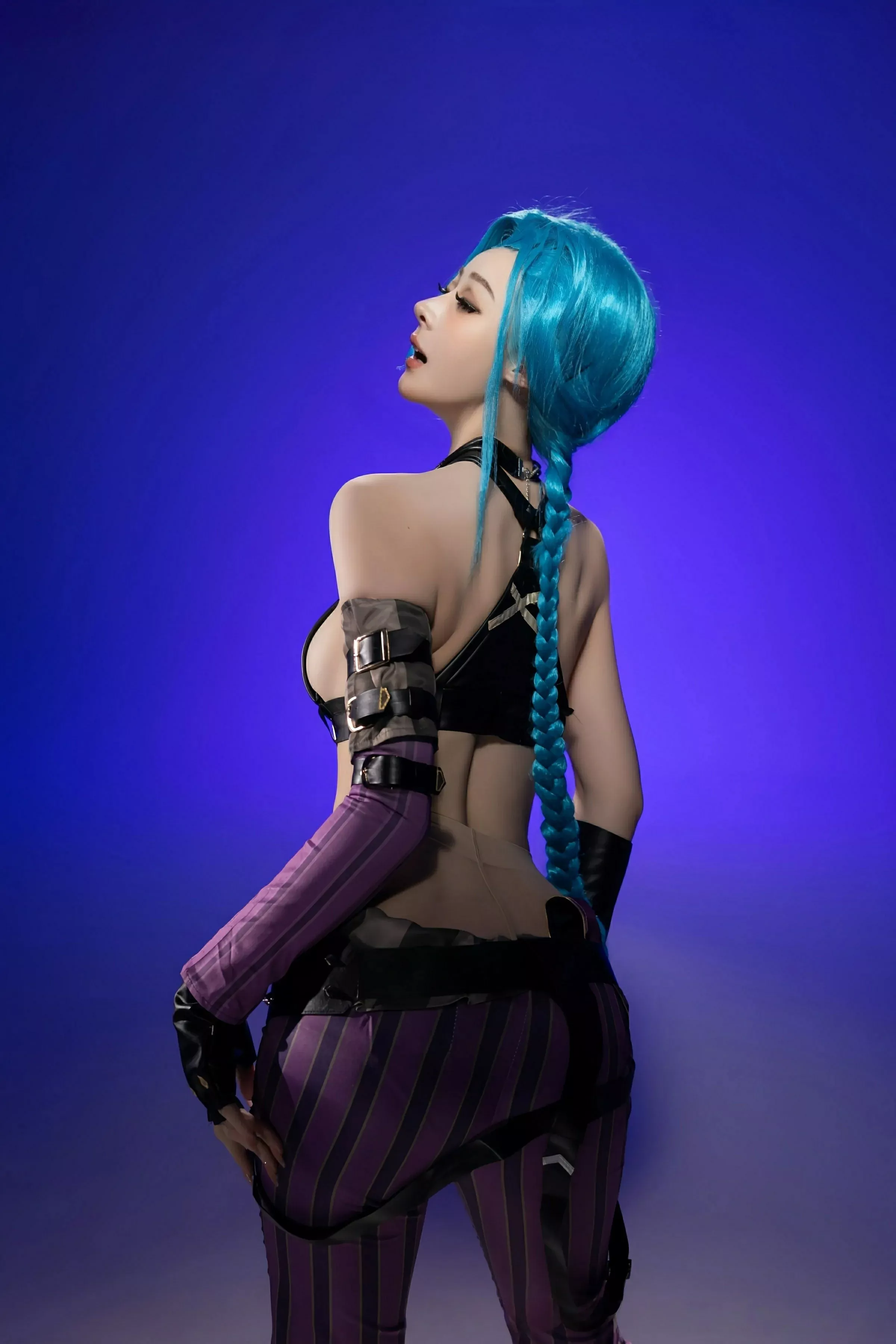 模特小逗逗性感Cosplay装扮配肉色丝袜秀曼妙身姿迷人诱惑写真79P-第1章-图片3