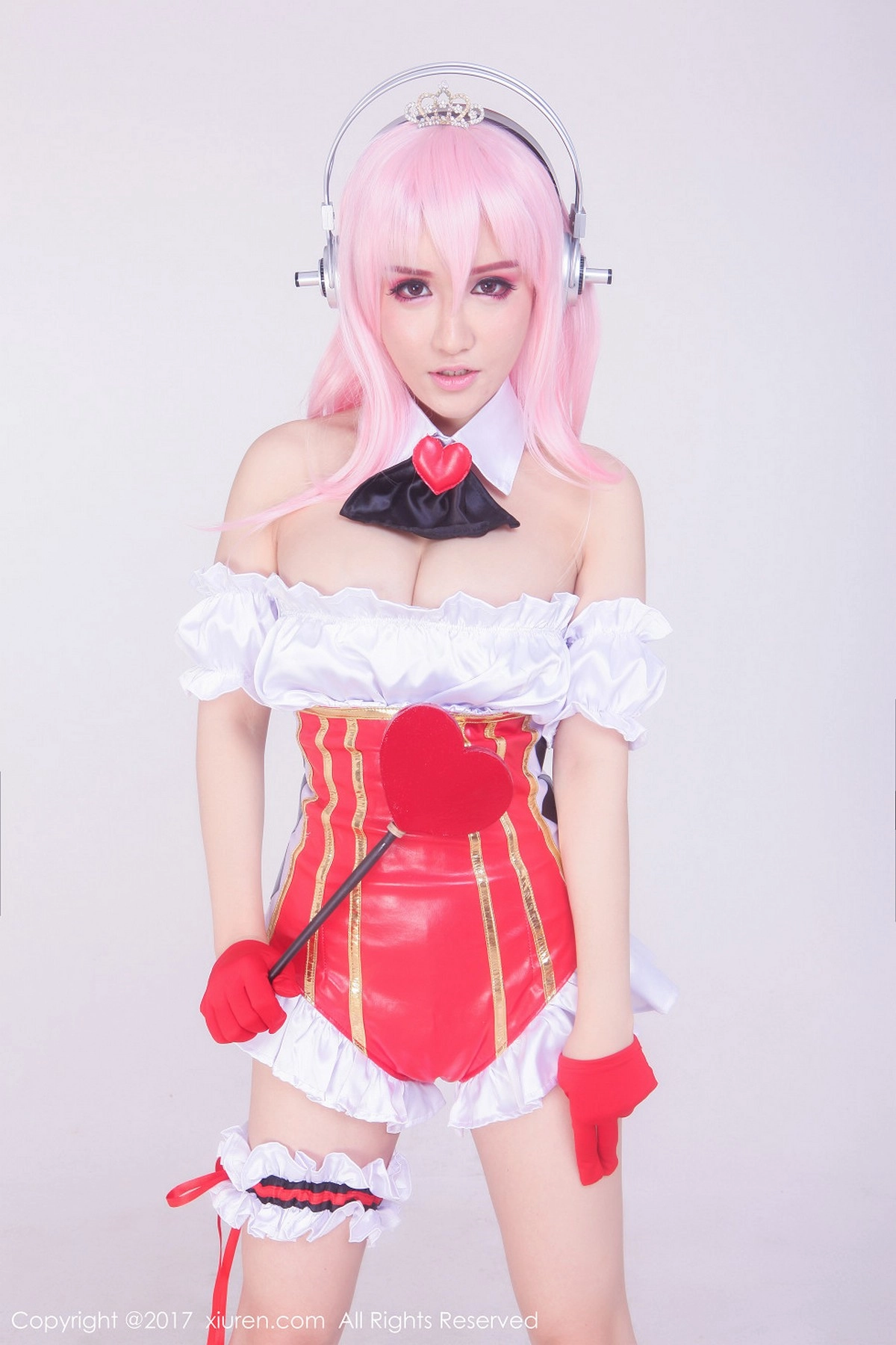 嫩模K8傲娇萌萌Vivian浴室里全裸上身手遮豪乳诱惑写真62P-第1章-图片3