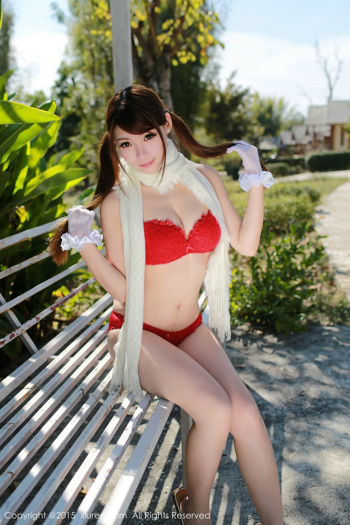 秀人嫩模MARA醬泰国旅拍户外红色比基尼内衣诱惑写真50P-第1章-图片2