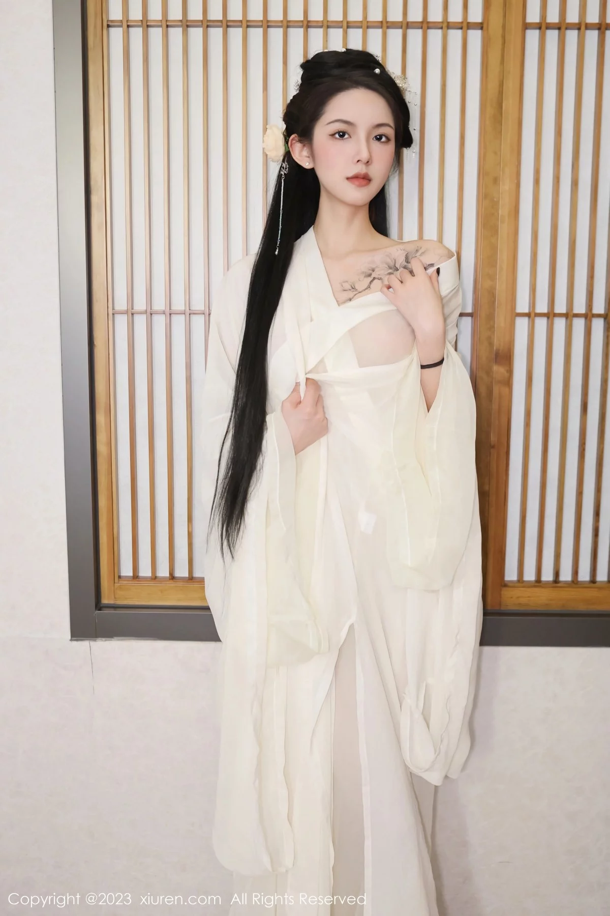 模特乔一一温泉浴池白纱轻透古装服饰秀惹火身材极致诱惑写真82P-第1章-图片1