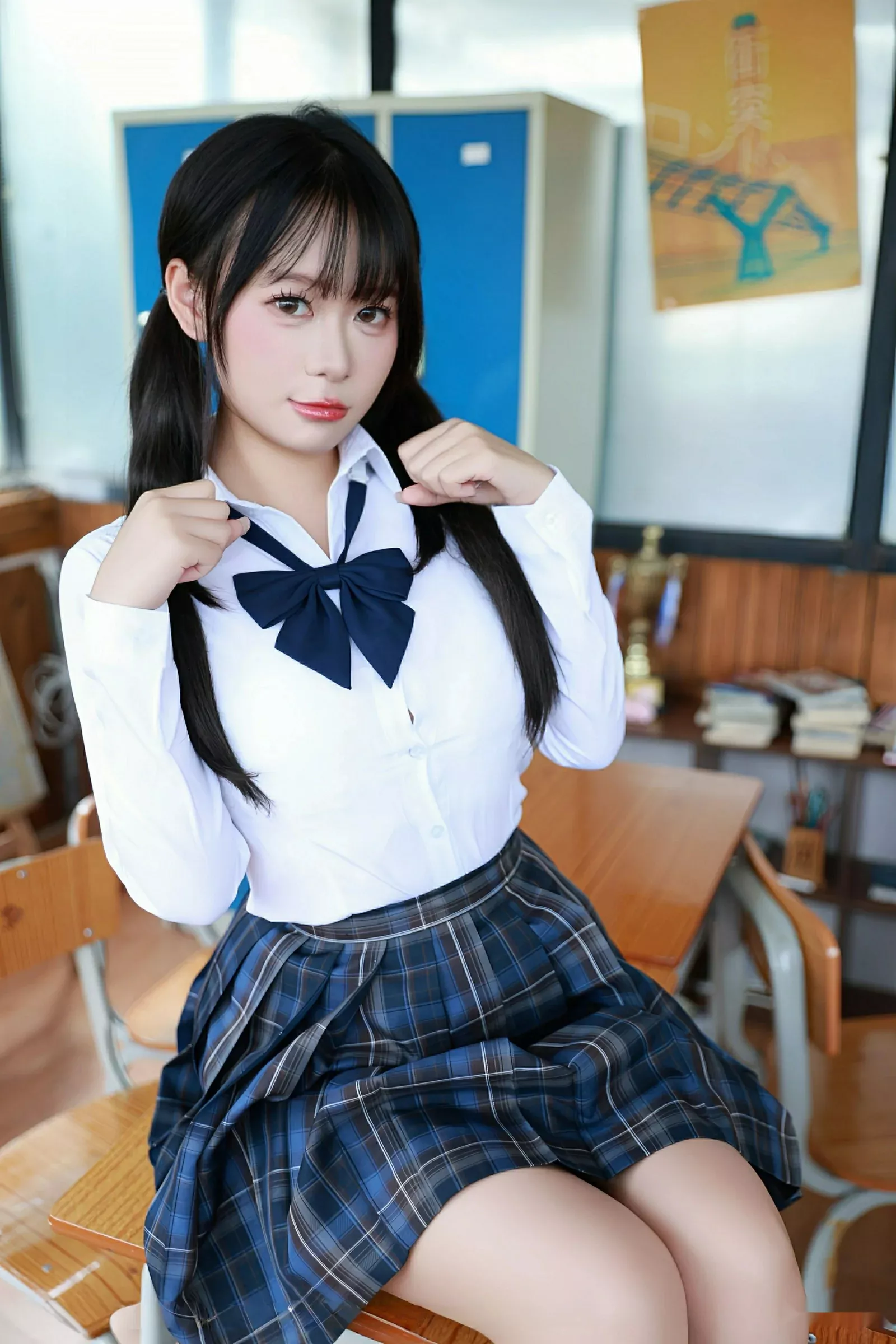 新人模特水泽性感JK制服露肉色蕾丝内衣秀丰满身材迷人诱惑写真85P-第1章-图片1