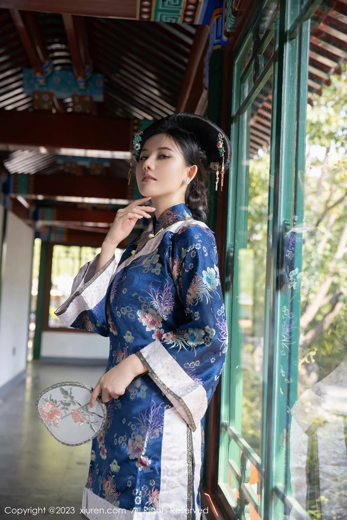 模特就是阿朱啊脱宫廷古装露蓝色睡衣秀曼妙绝美身姿诱惑写真86P-第1章-图片3
