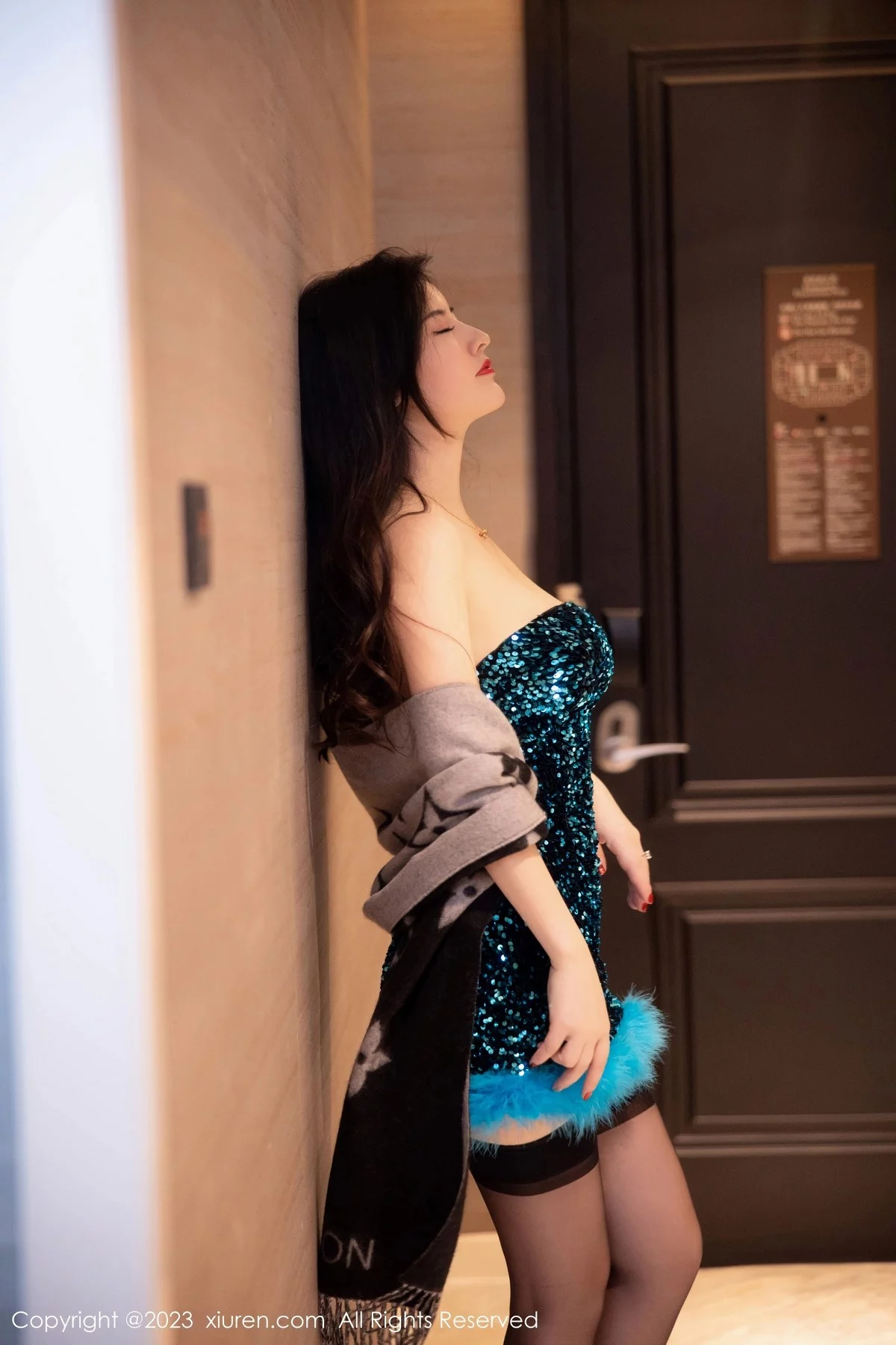 模特诗诗kiki性感蓝黑露肩连衣短裙露黑色蕾丝内衣惹火诱惑写真86P-第1章-图片3