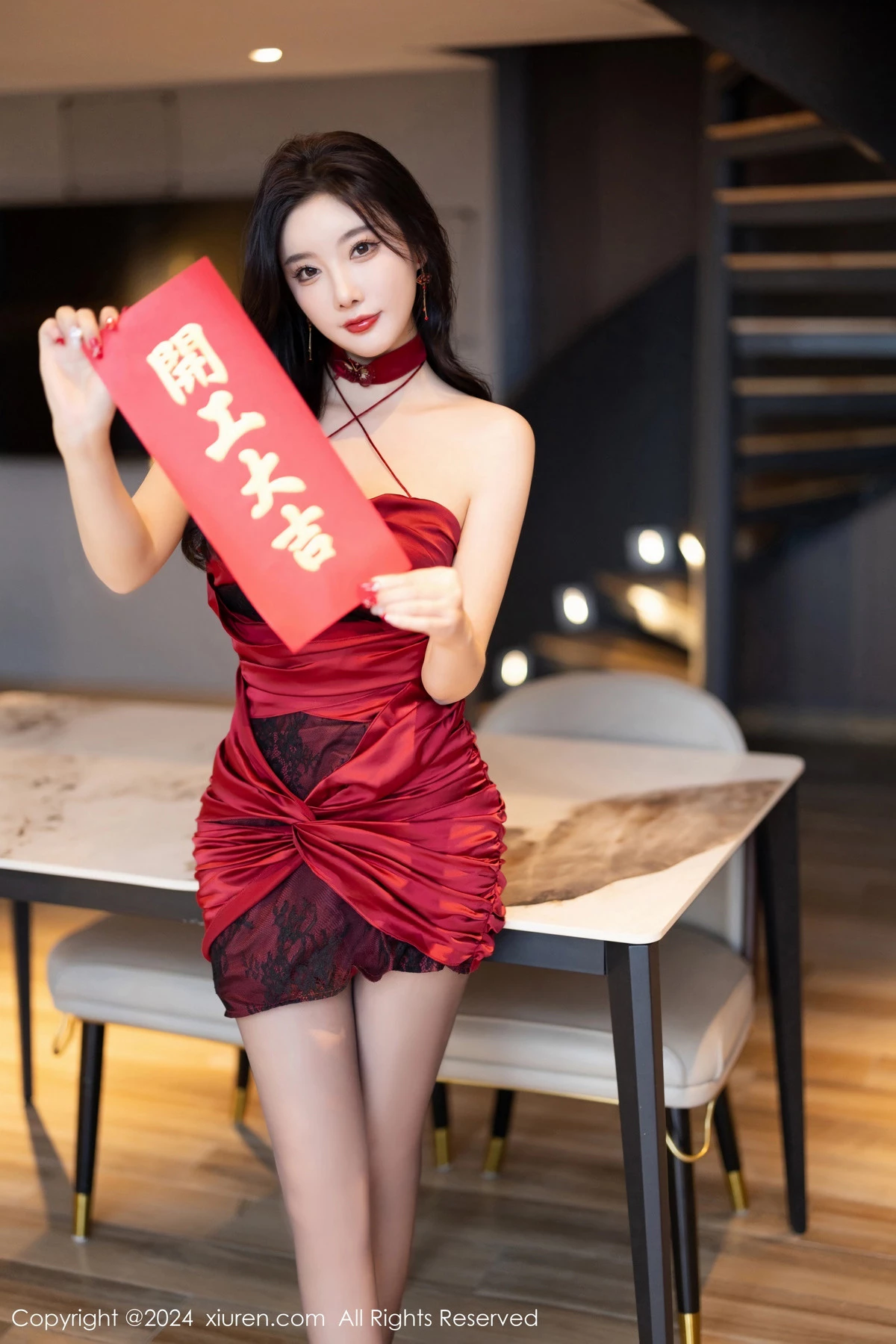 女神杨晨晨Yome性感连衣短裙+红色蕾丝内衣秀完美身材诱惑写真85P-第1章-图片2
