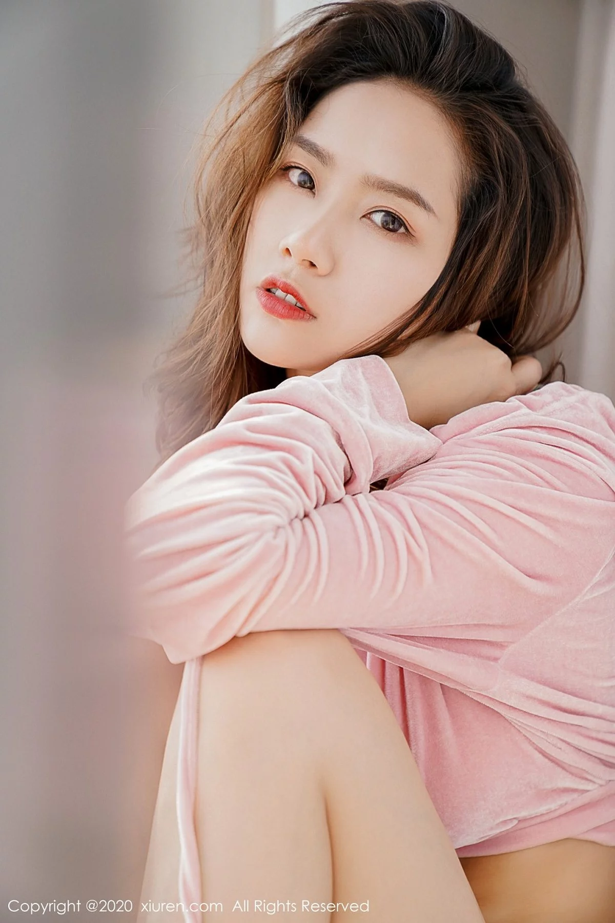 嫩模方子萱性感粉色运动内衣半脱露白色蕾丝内裤撩人诱惑写真59P-第1章-图片1