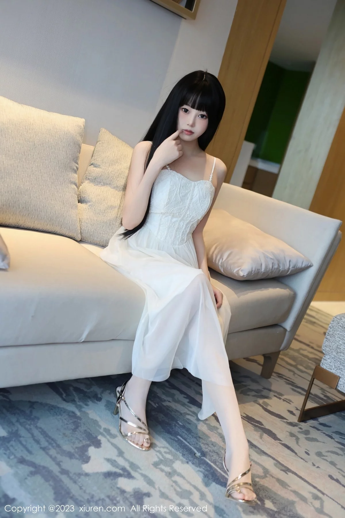 模特早川京子脱白色吊带连衣裙露粉色内衣配超薄肉丝诱惑写真79P-第1章-图片3
