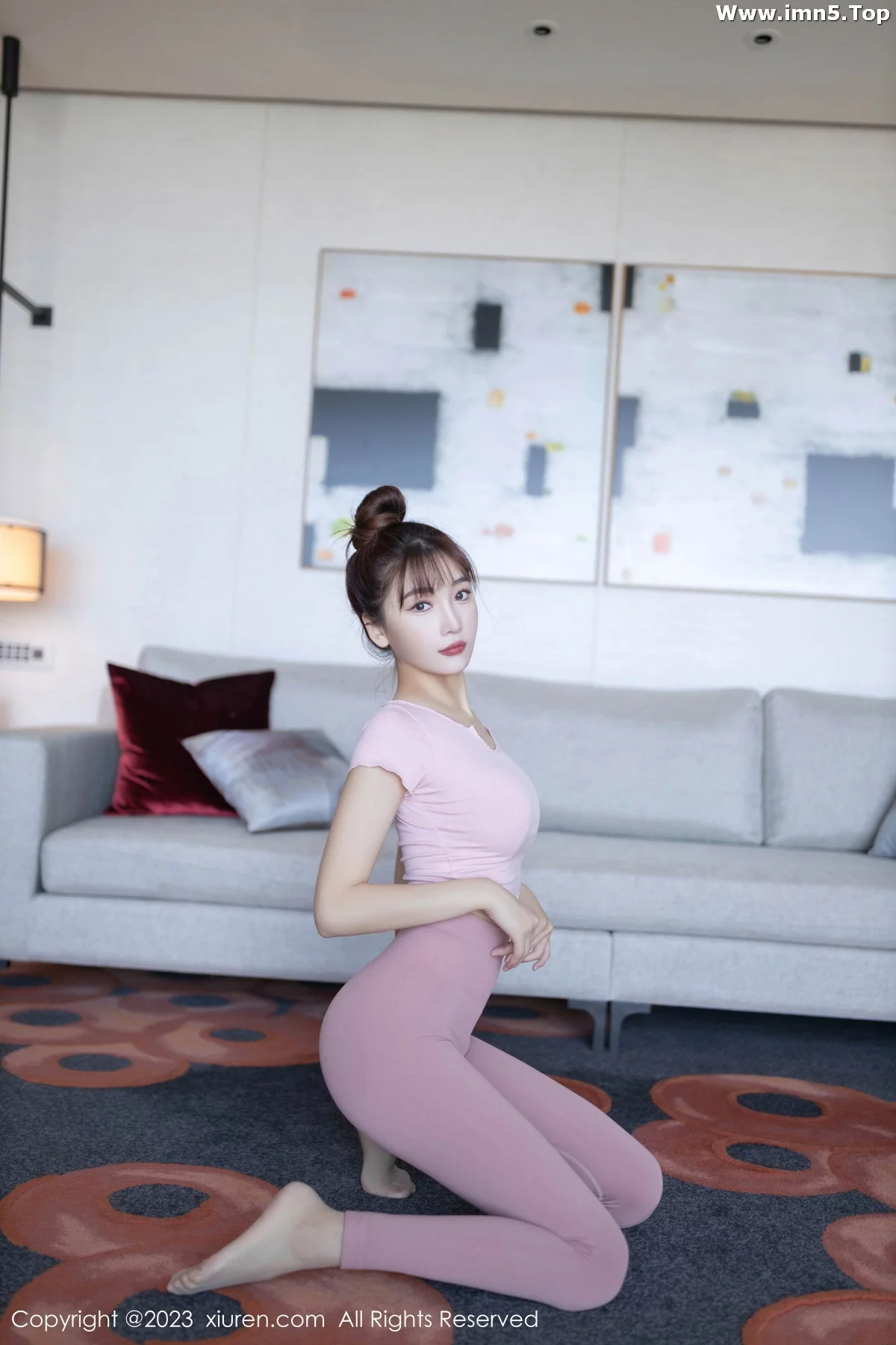 模特陆萱萱私房性感粉色瑜伽服饰紧身秀完美身材撩人诱惑写真80P-第1章-图片2