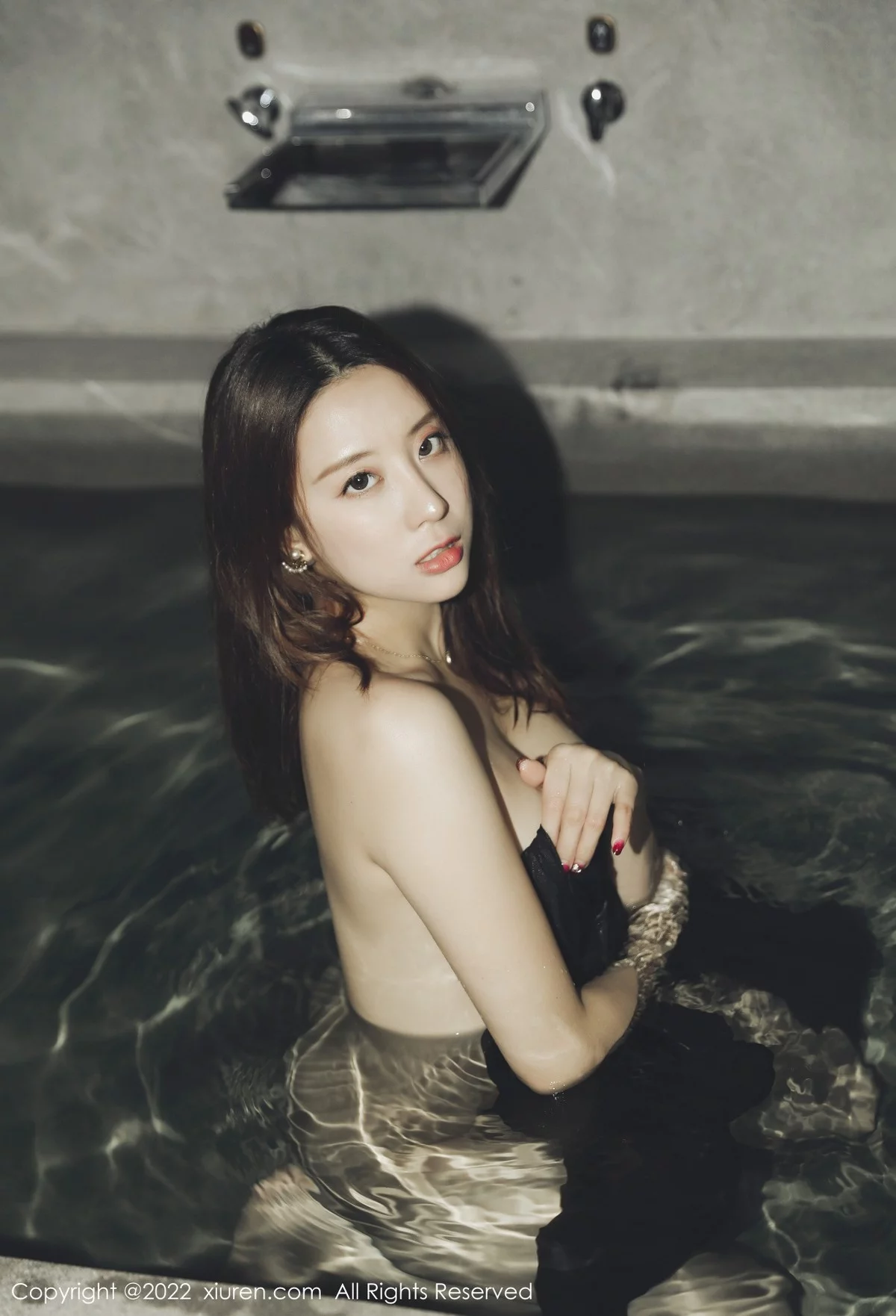 模特筱慧三亚旅拍室内浴室性感黑色薄透服饰湿身撩人诱惑写真55P-第1章-图片1