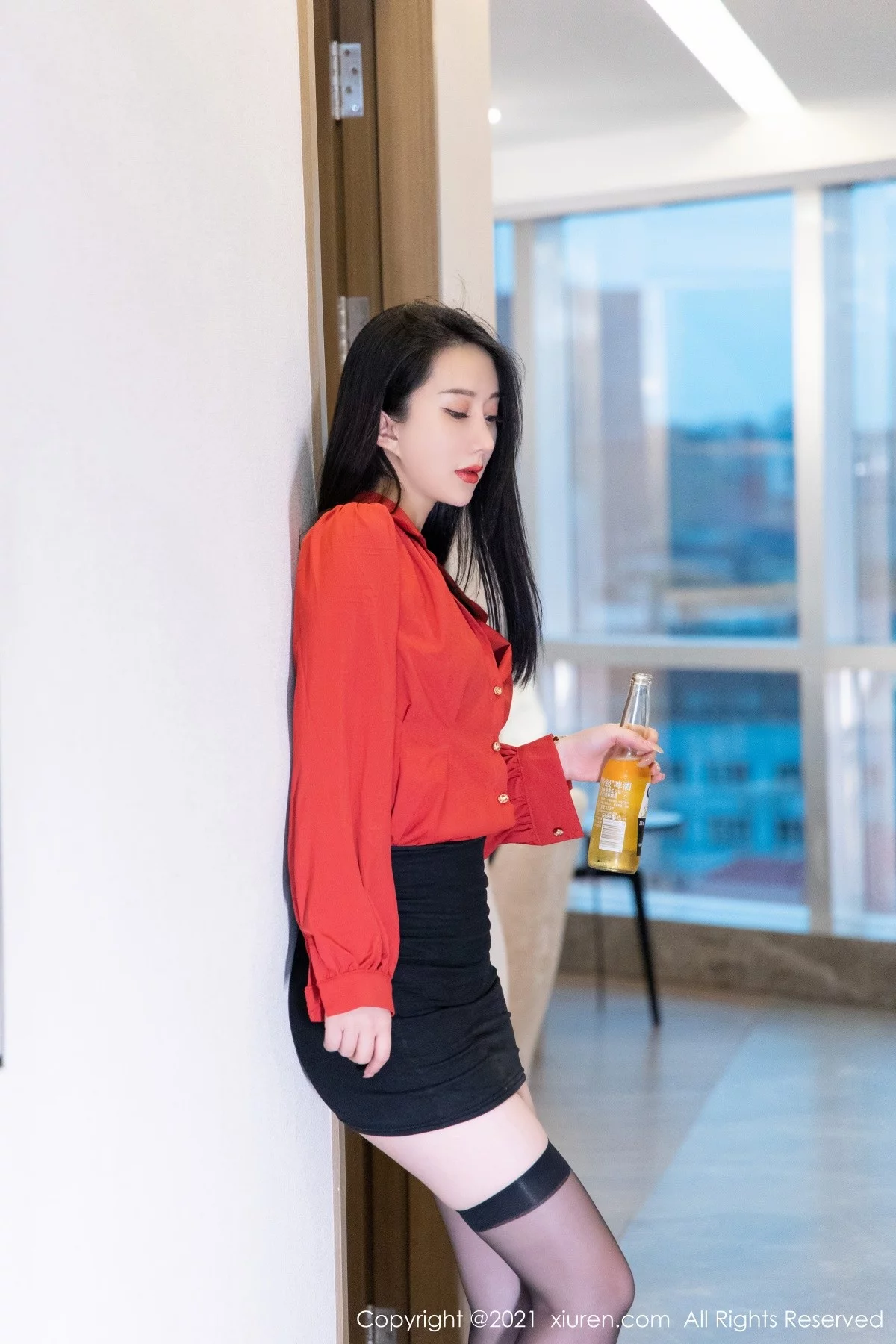 模特苏小曼babyface经典猩红衬衫半脱露蕾丝内衣完美诱惑写真50P-第1章-图片3