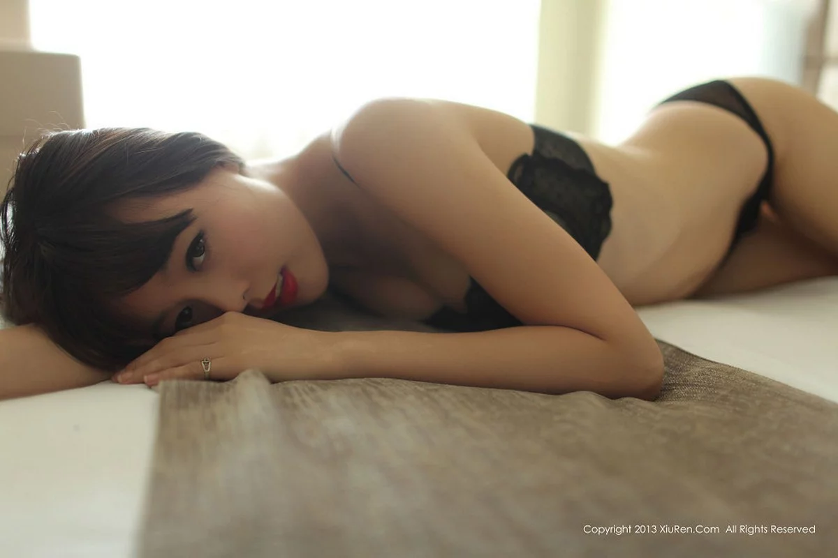 模特Viki性感内衣系列完美身材写真86P-第1章-图片2