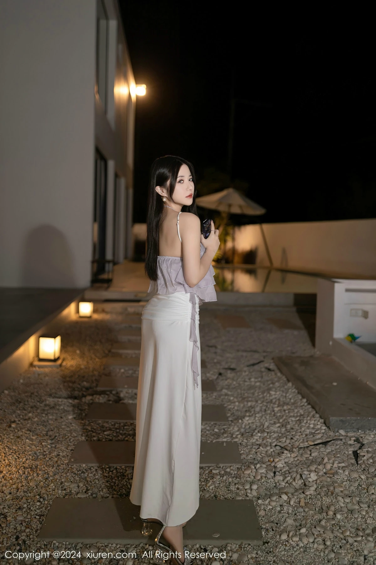 模特鱼子酱Fish性感紫灰色上衣露轻透内衣配超薄肉丝诱惑写真80P-第1章-图片3