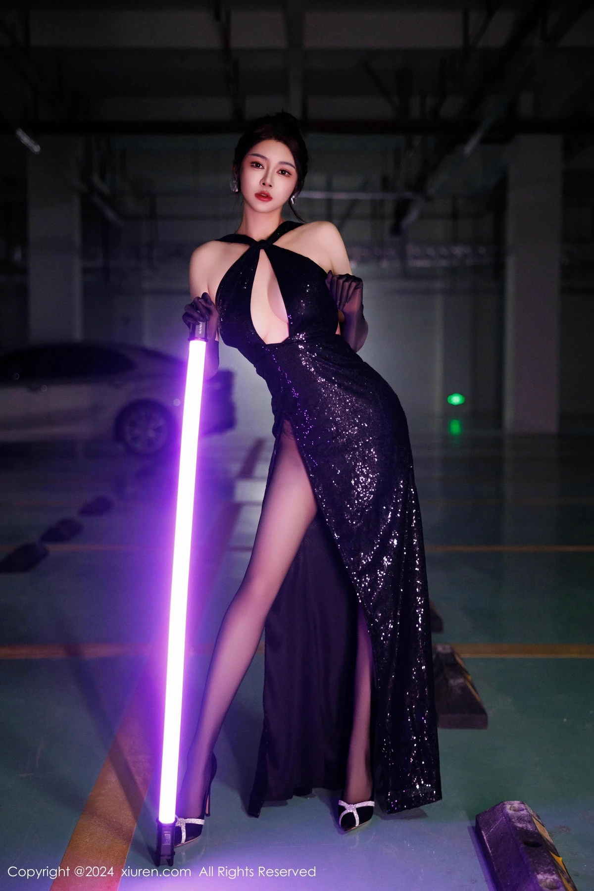 模特凯竹Quinn性感黑色连衣裙配黑丝袜秀丰腴身材撩人诱惑写真82P-第1章-图片2