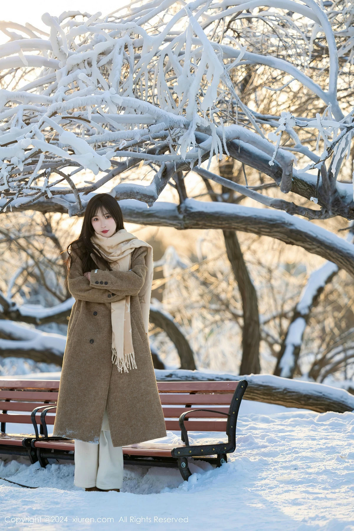 模特林星阑猫女郎装扮性感银白色连体衣秀曼妙身姿迷人诱惑写真81P-第1章-图片1