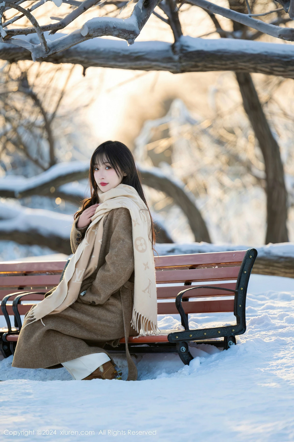 模特林星阑猫女郎装扮性感银白色连体衣秀曼妙身姿迷人诱惑写真81P-第1章-图片2