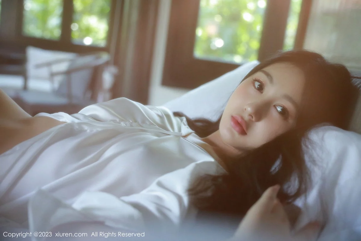 模特谢晚晚私房床上脱性感白T秀曼妙身姿美轮美奂迷人诱惑写真44P-第1章-图片3