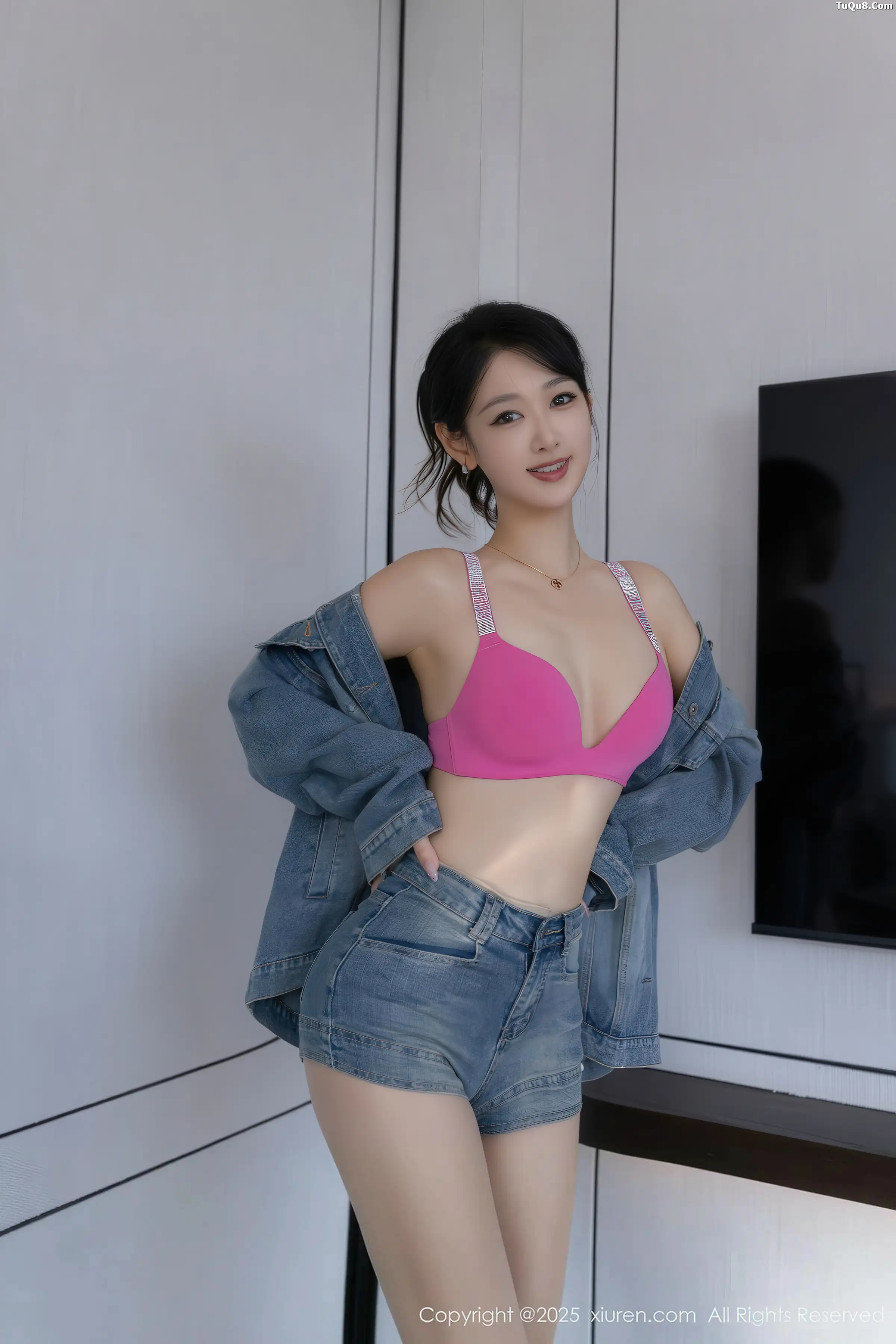 模特唐安琪性感牛仔套装露粉红内衣配开档黑丝秀翘臀美腿诱惑写真79P-第1章-图片4