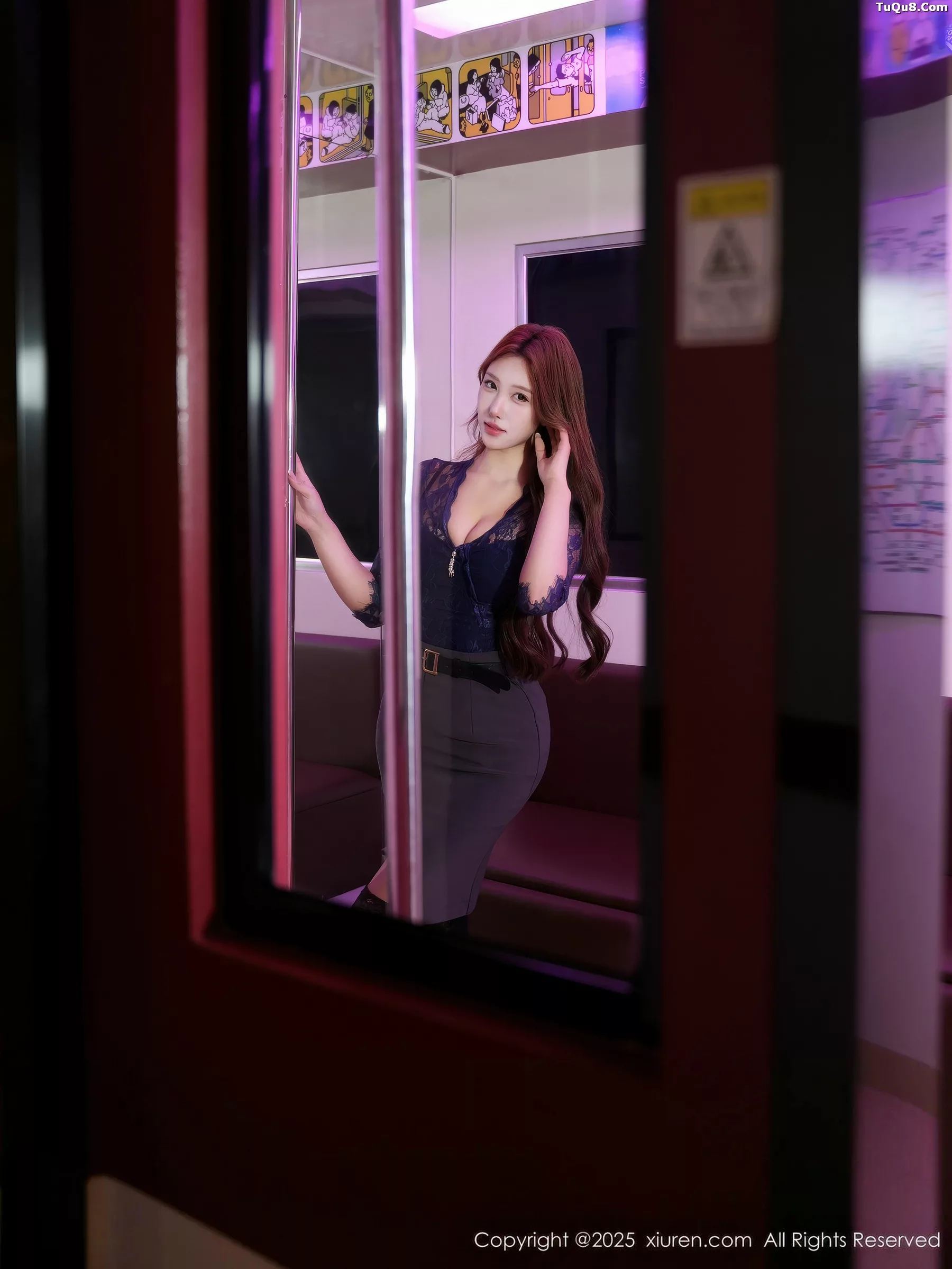 模特金允希Yuki性感蓝色蕾丝上衣露黑色内衣秀丰腴身材诱惑写真78P-第1章-图片4