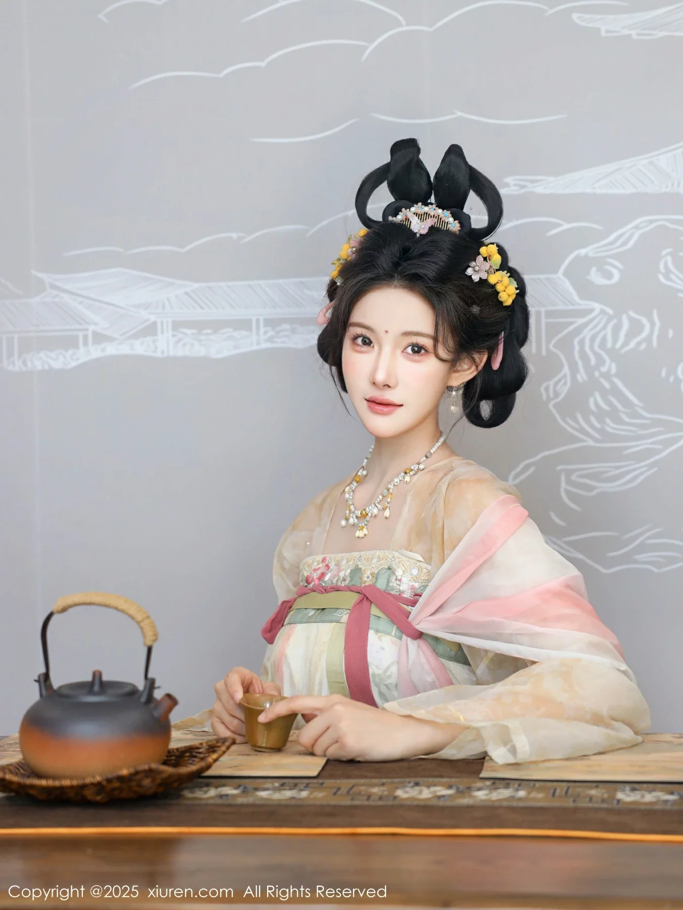 模特梨霜儿古典主题性感浅色古装服饰秀丰腴身材迷人美腿写真82P-第1章-图片1