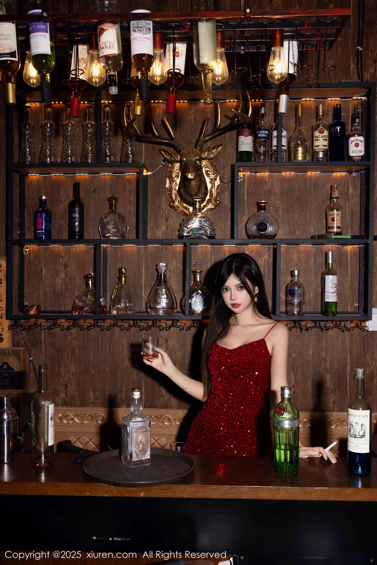 女神绮里嘉ula性感红色吊带短裙配超薄肉丝秀曼妙身姿诱惑写真82P-第1章-图片3