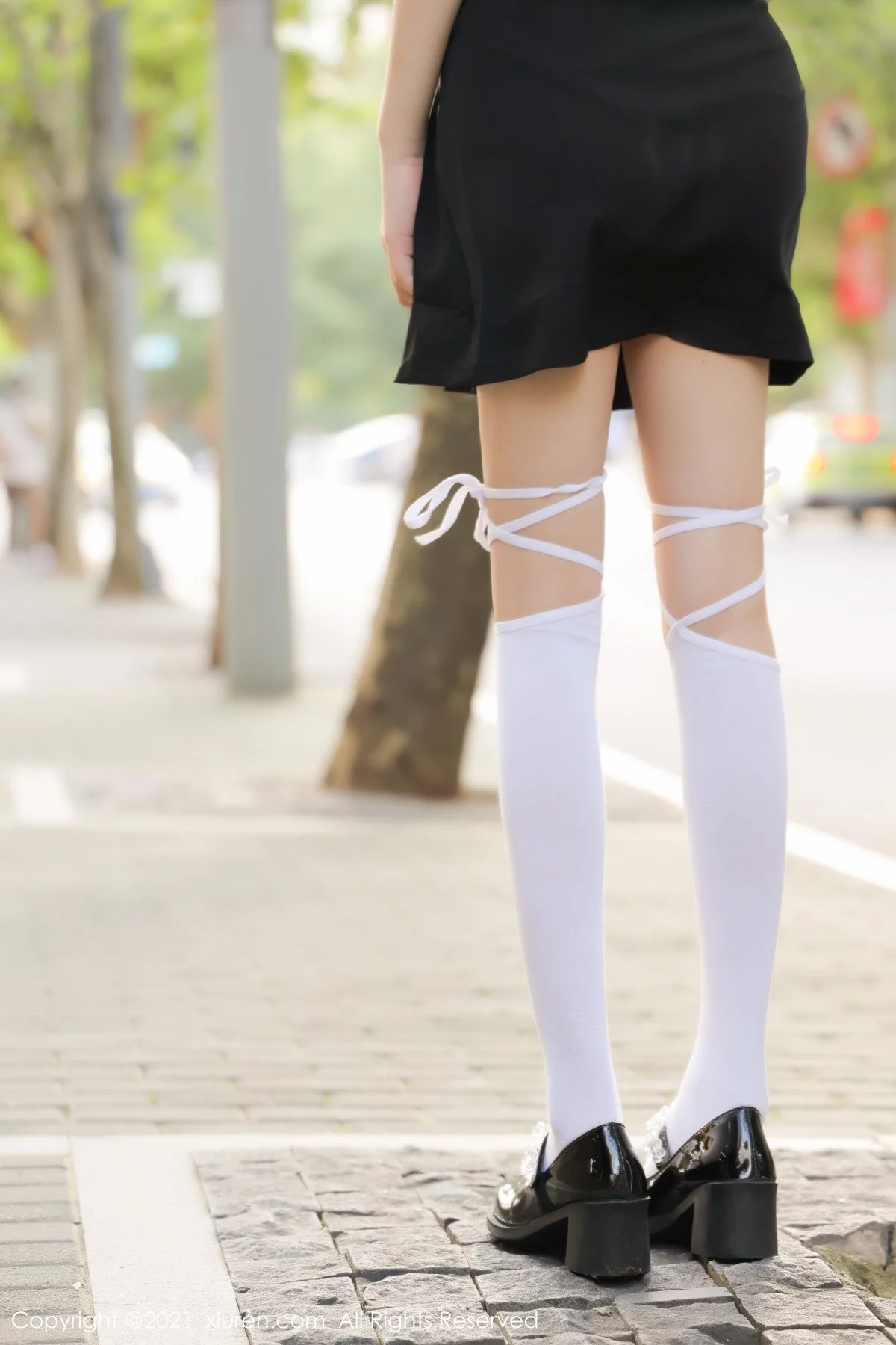 新人模特Summer宝宝性感衬衫配黑短裙半脱撩人姿势诱惑写真66P-第2章-图片2