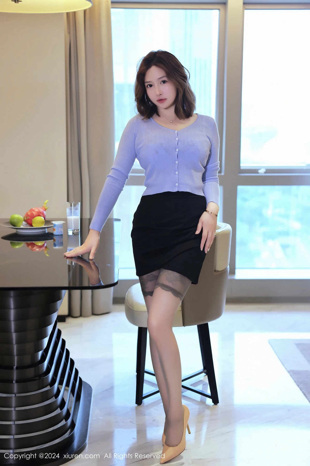 模特养乐多DoDo性感蓝色OL服饰配黑丝吊袜秀完美身材诱惑写真72P-第1章-图片1