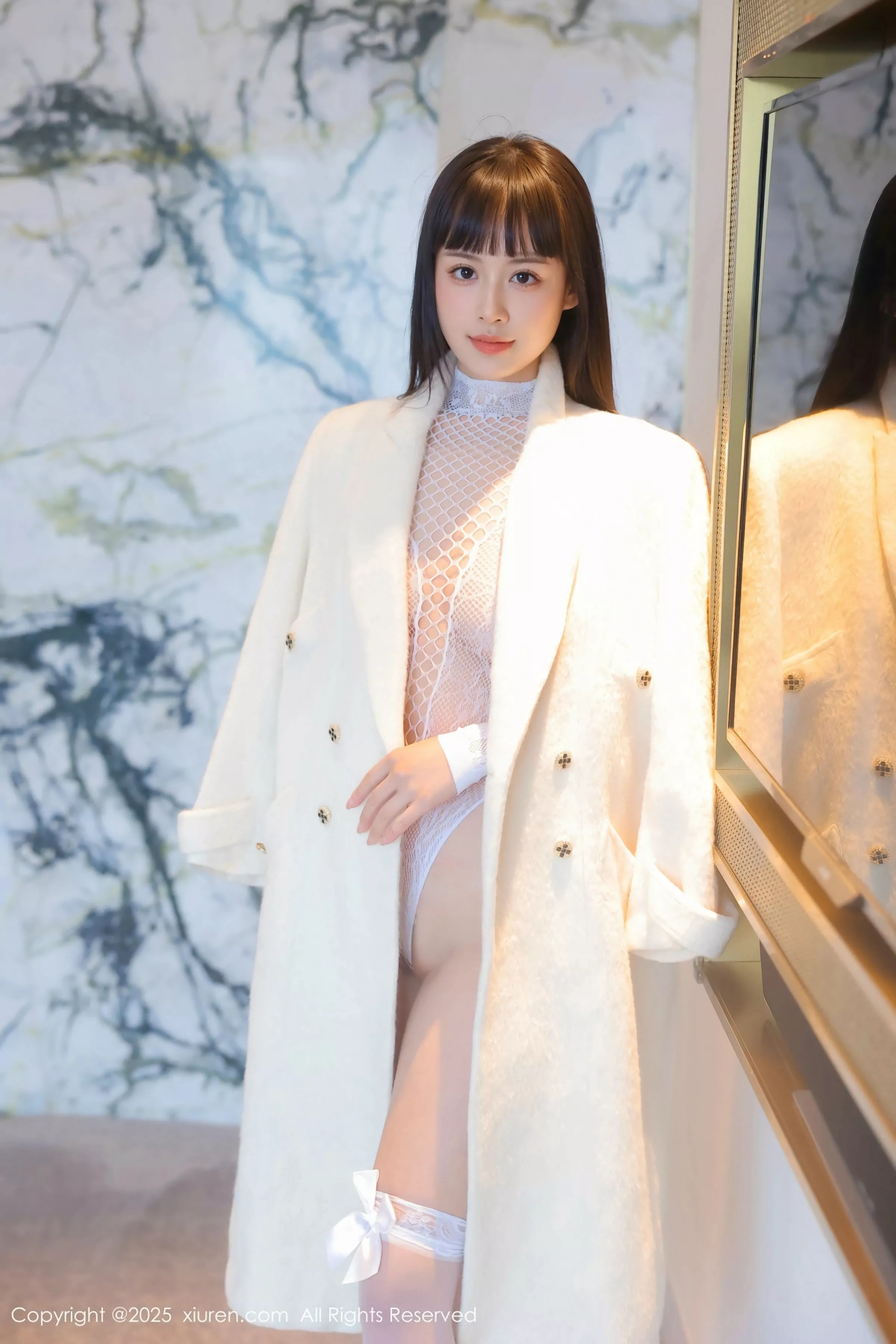 新人模特瓦达西性感白色蕾丝情趣连体衣秀惹火身材撩人诱惑写真69P-第1章-图片1