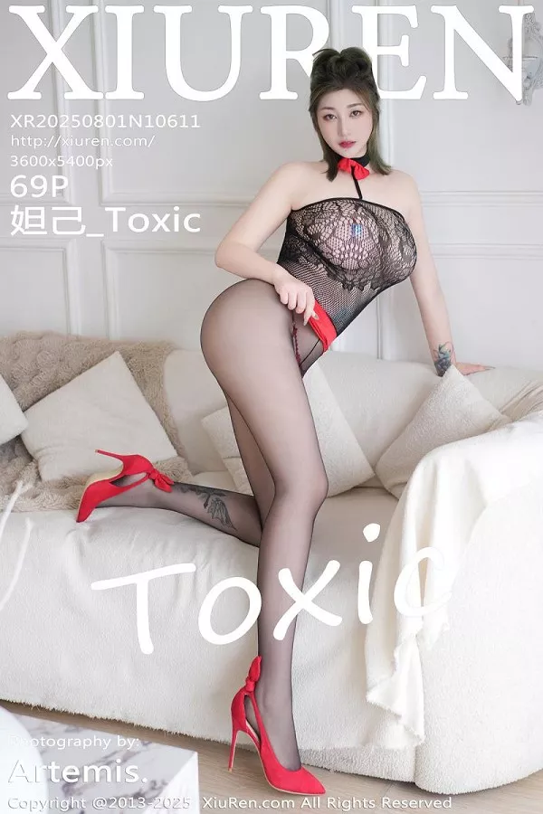 女神妲己_Toxic性感黑色情趣内衣+粉色情趣服饰秀翘臀诱惑写真69P