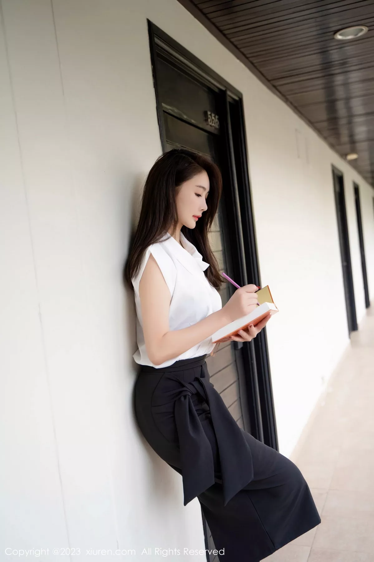 模特Summer宝宝性感黑色蕾丝内衣配黑丝袜秀曼妙身姿诱惑写真59P-第1章-图片1