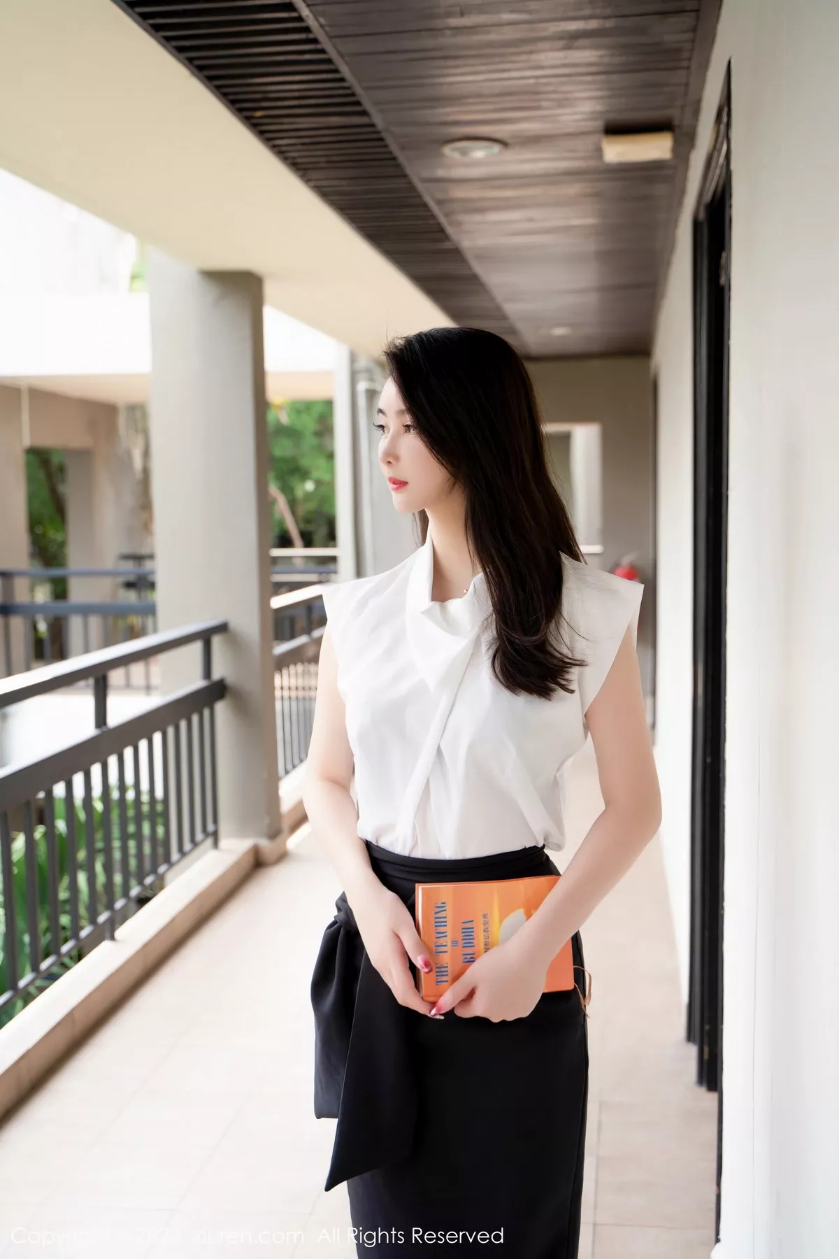 模特Summer宝宝性感黑色蕾丝内衣配黑丝袜秀曼妙身姿诱惑写真59P-第1章-图片2