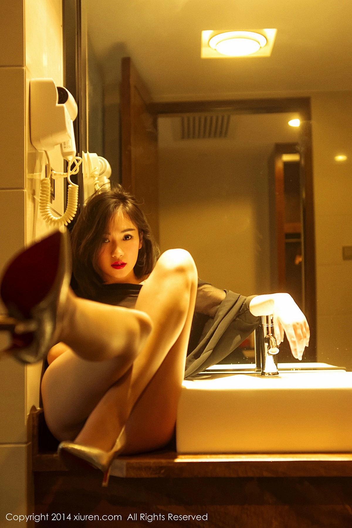 模特美女MAGIC羞涩闺房内衣秀妩媚迷人写真52P-第1章-图片2