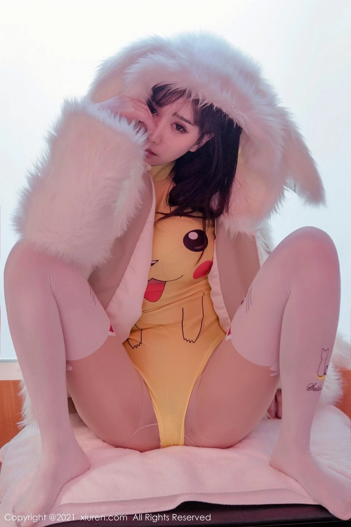 嫩模小果冻儿性感卡通连体衣配开档肉丝裤袜撩人诱惑写真55P-第1章-图片1