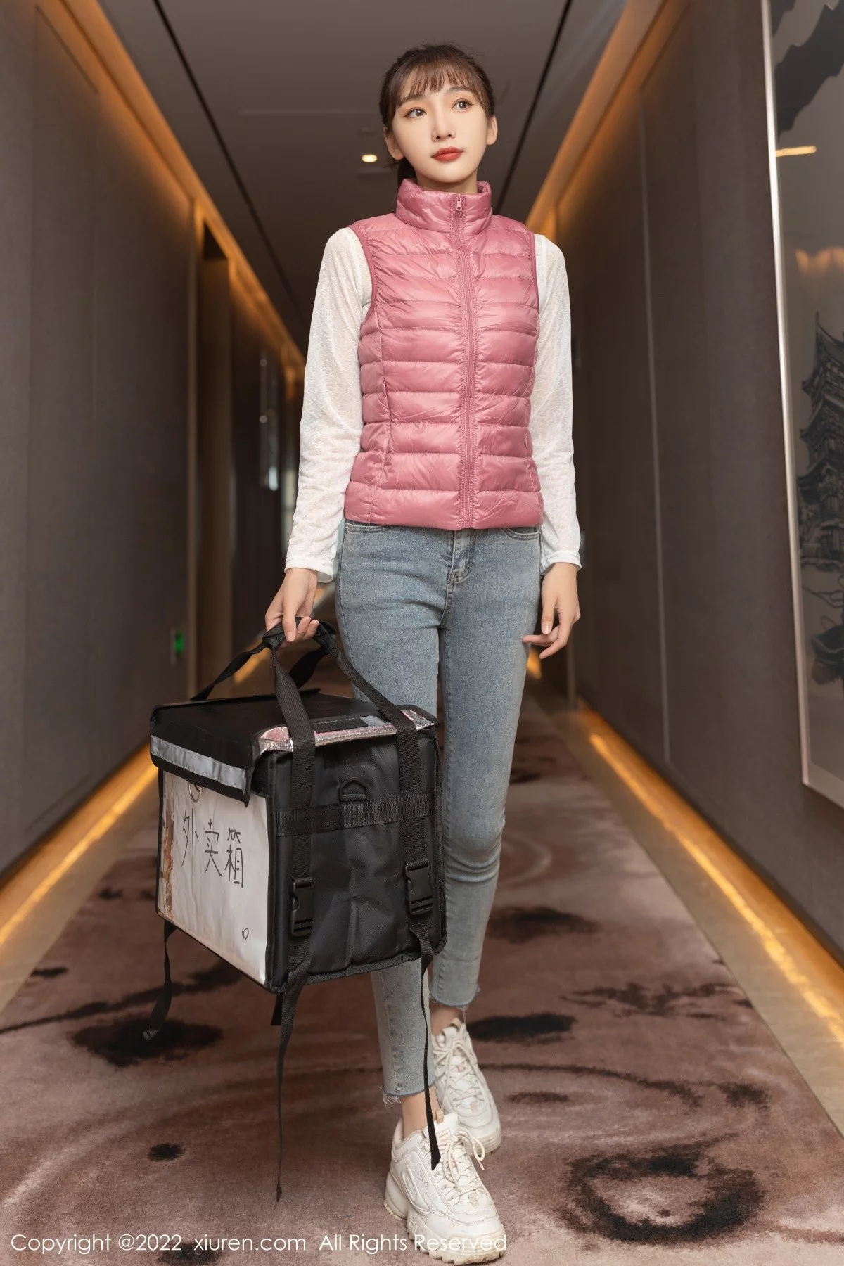 模特陆萱萱角色扮演主题私房脱牛仔裤露无内肉丝惹火诱惑写真91P-第1章-图片3