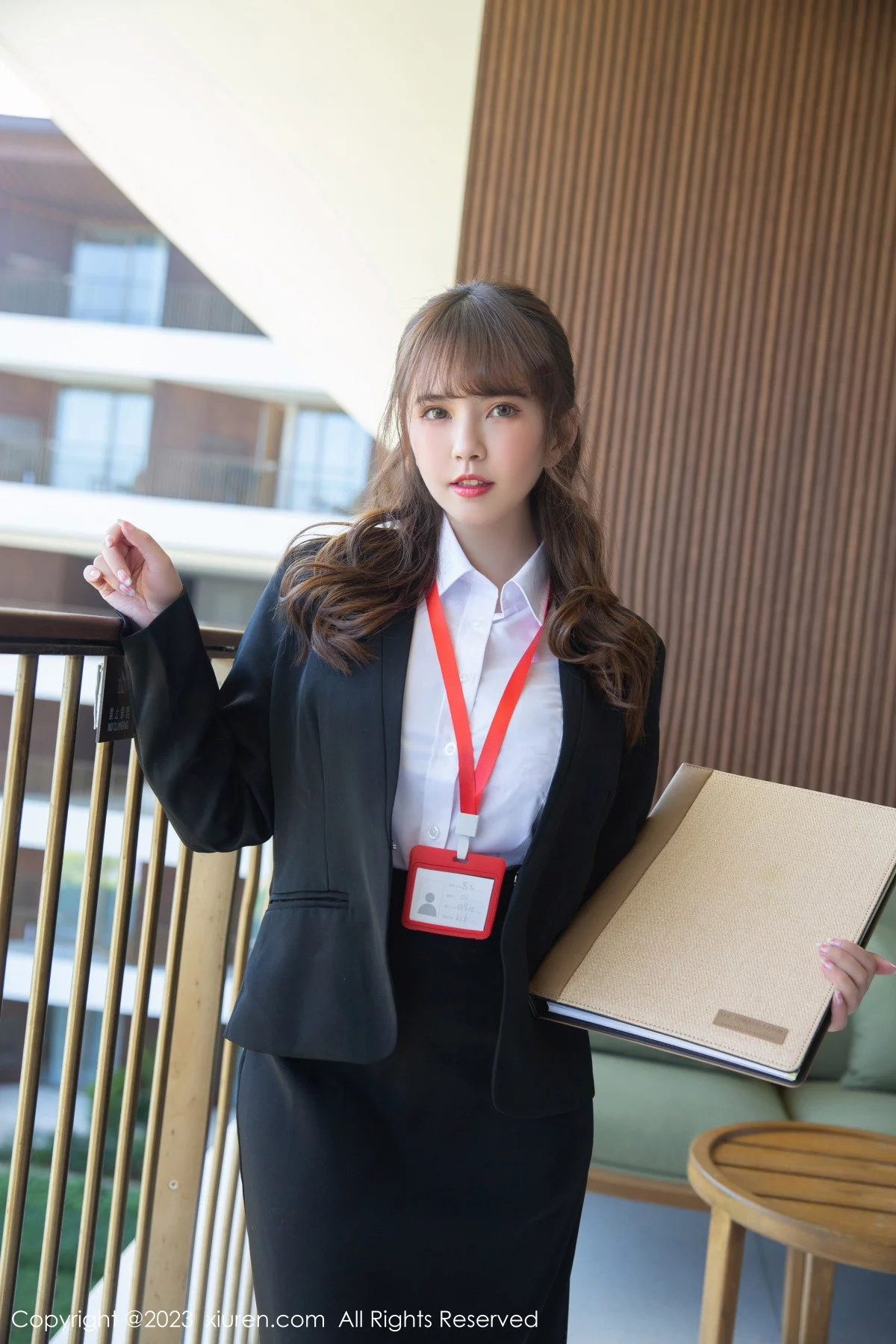 模特张思允Nice和上司出差半脱露淡紫色蕾丝内衣完美诱惑写真81P-第1章-图片1