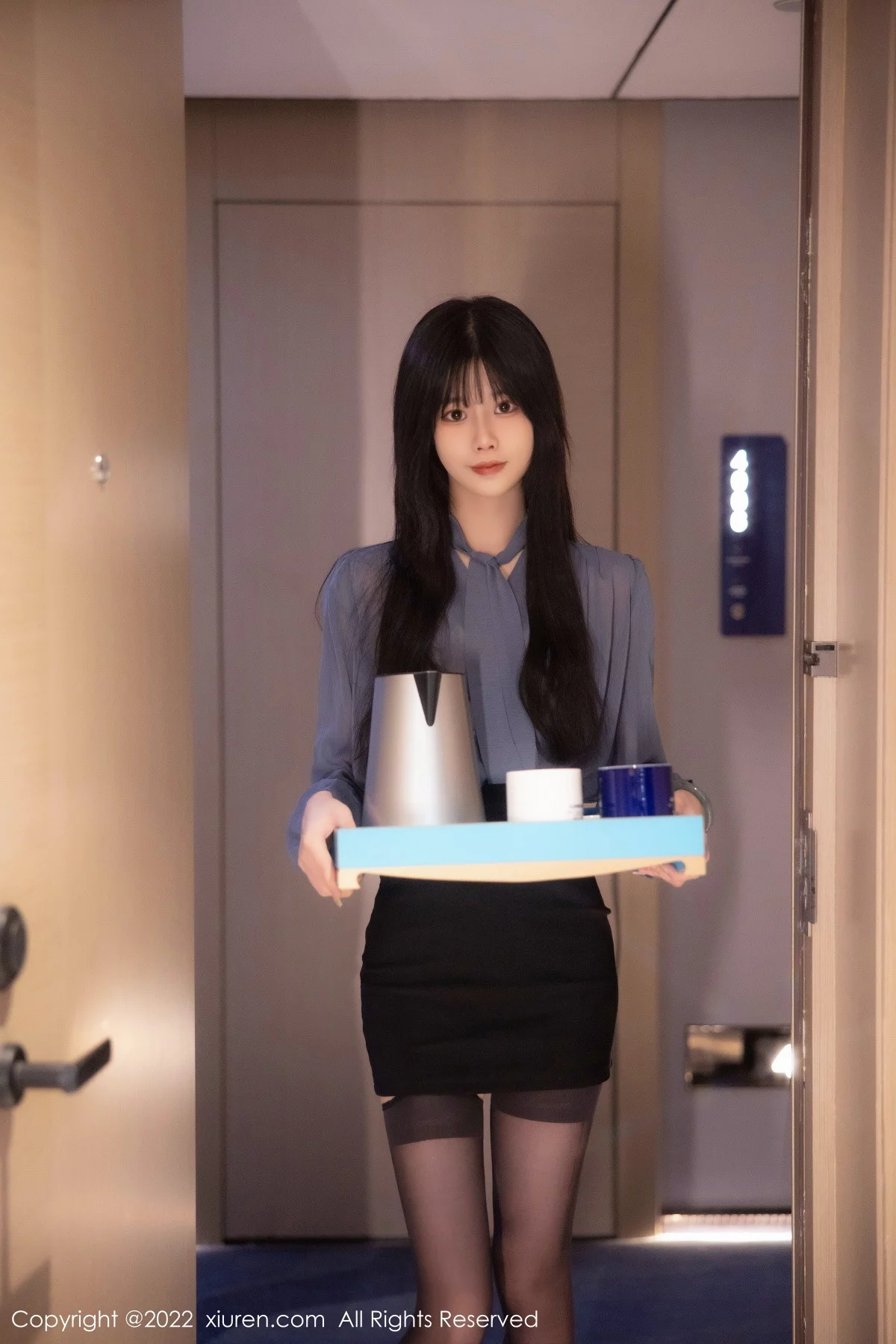 模特77qiqi私房半脱露性感淡红色蕾丝内衣配超薄黑丝魅惑写真88P-第1章-图片1