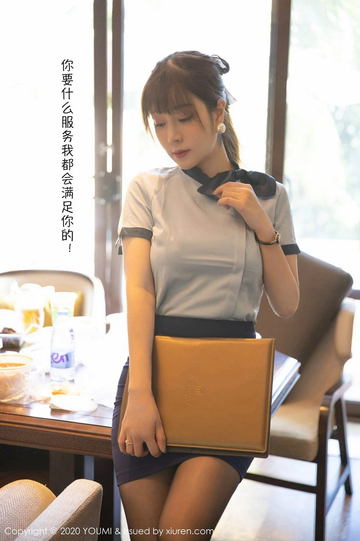王雨纯-Vol.544_女神王雨纯西双版纳旅拍私人管家主题性感红色内衣诱惑写真96P-第1章-图片2