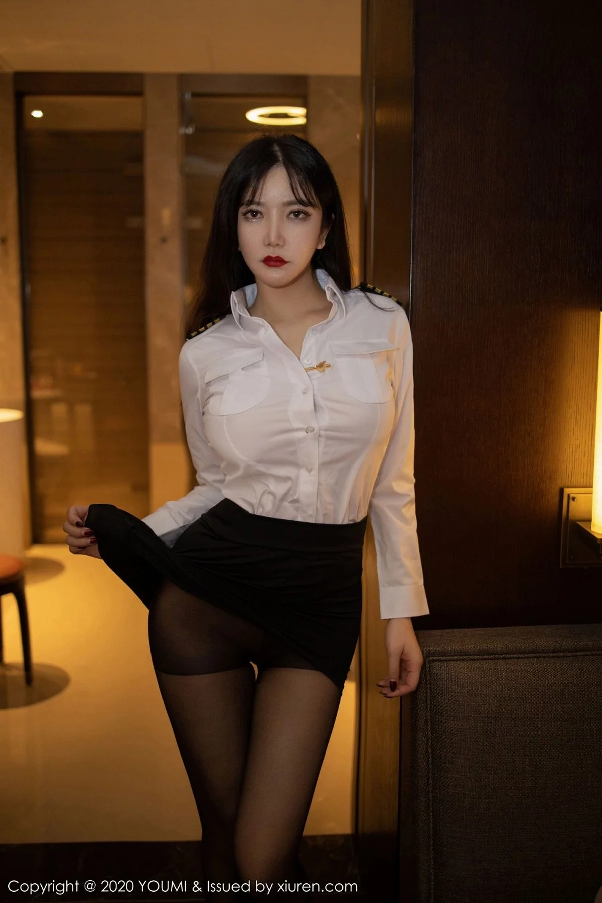 心妍小公主-Vol.428_女神心妍小公主性感职业OL装扮无内黑丝秀火辣身材诱惑写真40P-第1章-图片1
