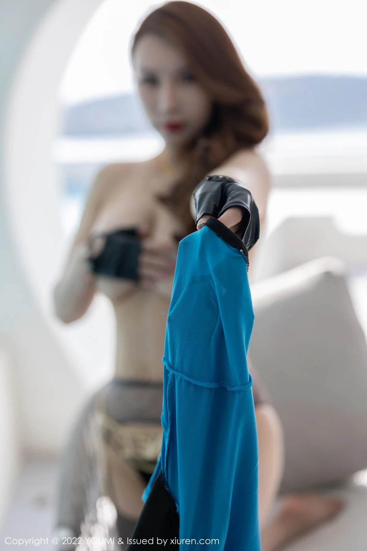 尤妮丝-Vol.792_女神尤妮丝Egg大理旅拍性感黑短裙配灰丝吊袜秀翘臀诱惑写真58P-第1章-图片3